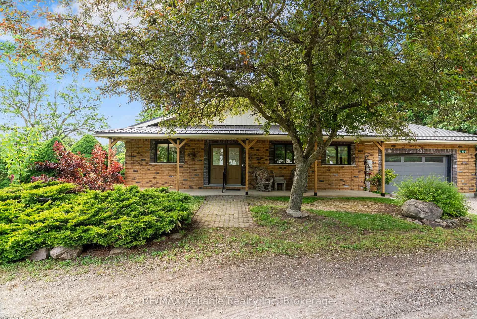 Photo 5 of 3396 Perth Road 130, Perth South, Downie — HOMEH