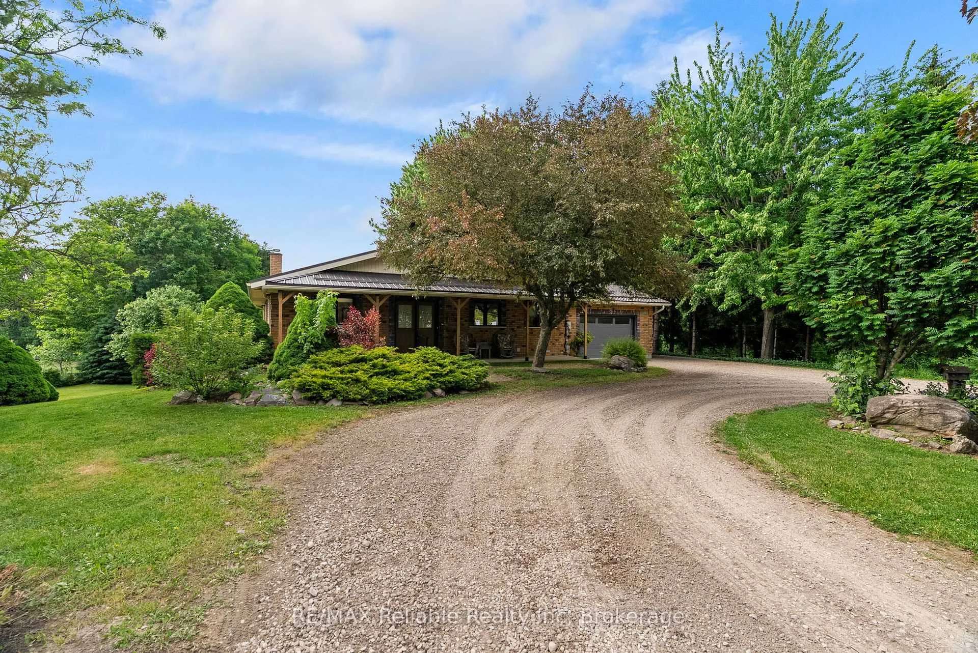 Photo 7 of 3396 Perth Road 130, Perth South, Downie — HOMEH