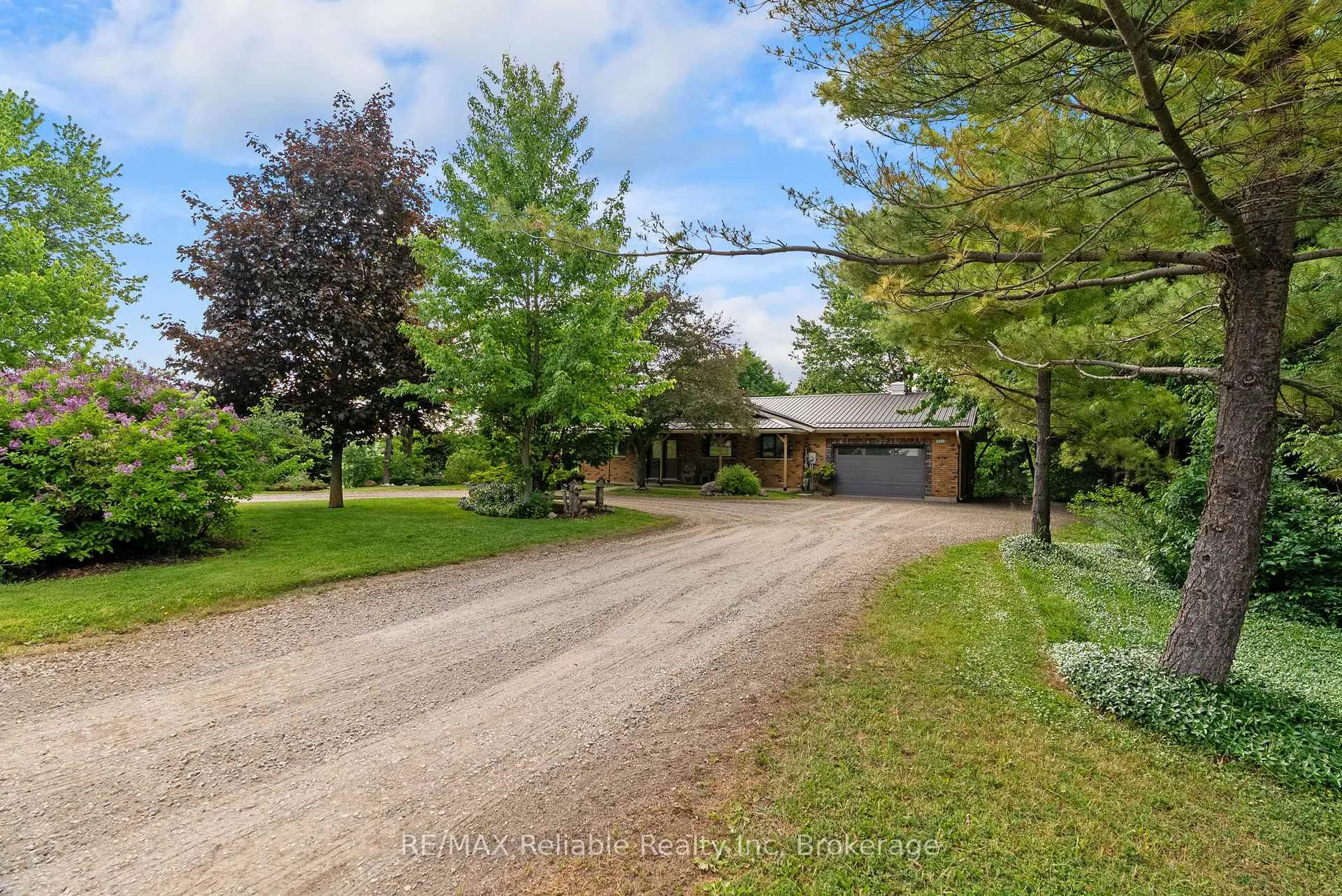 Photo 8 of 3396 Perth Road 130, Perth South, Downie — HOMEH