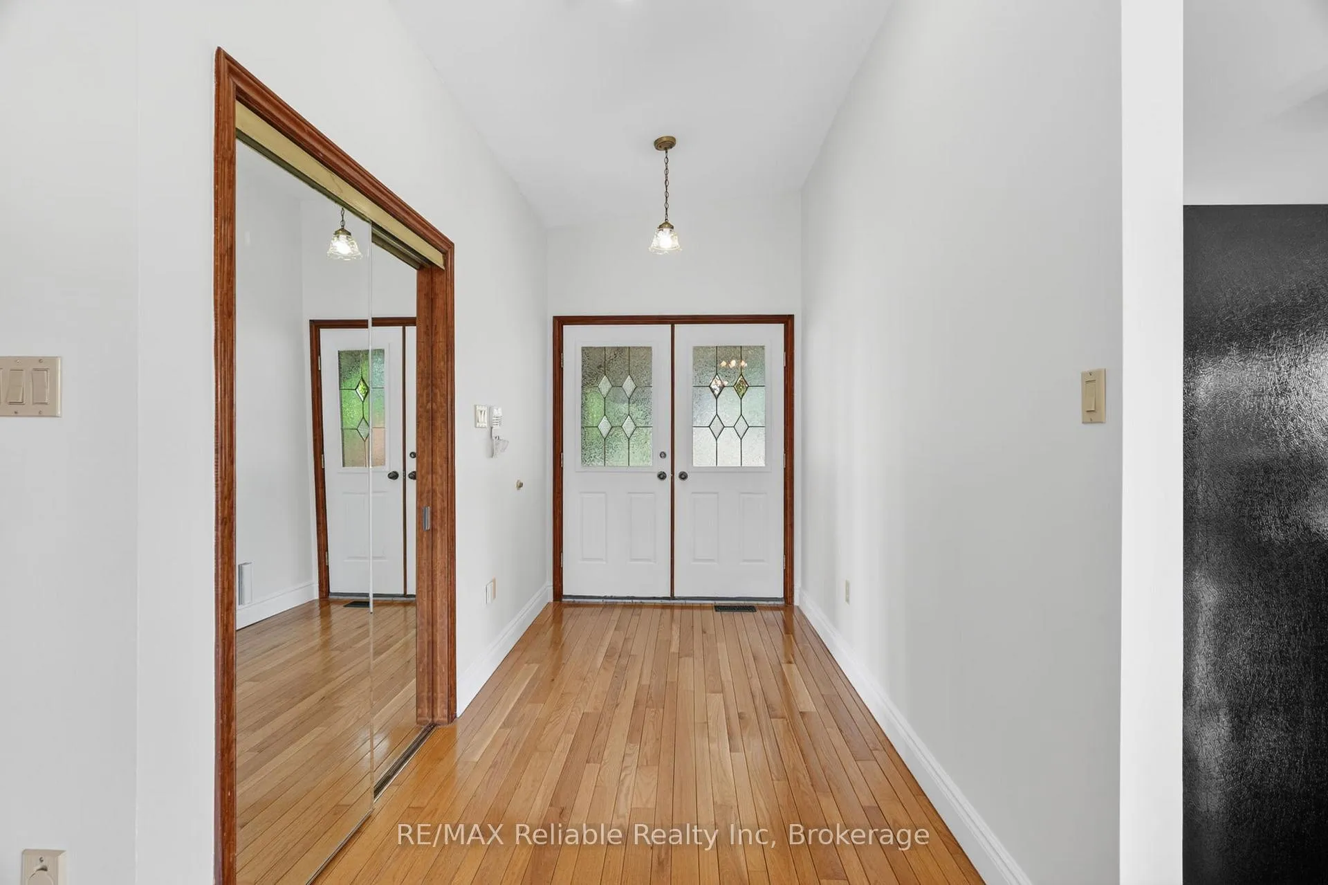 Photo 11 of 3396 Perth Road 130, Perth South, Downie — HOMEH