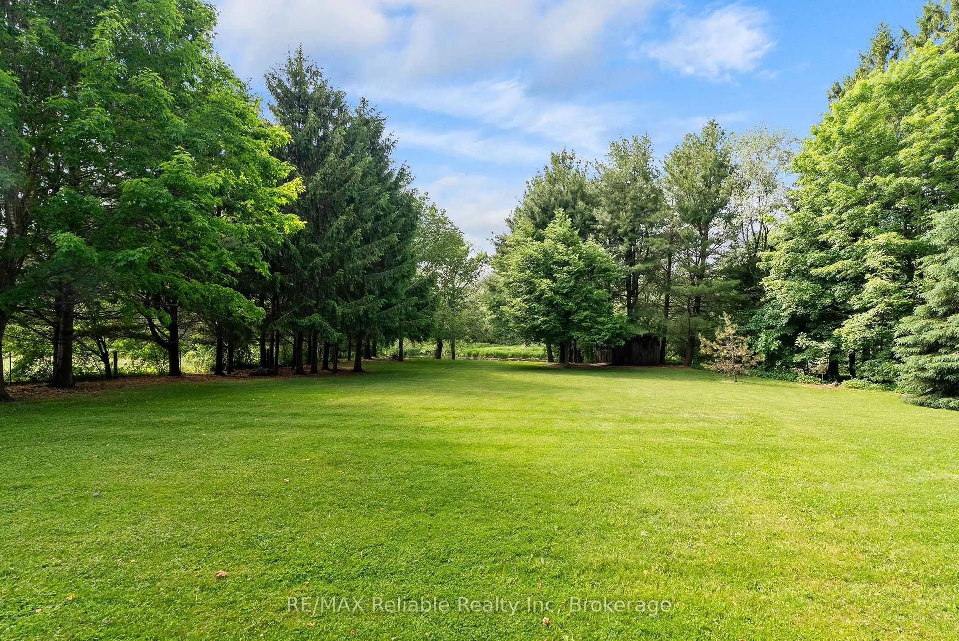 Photo 42 of 3396 Perth Road 130, Perth South, Downie — HOMEH