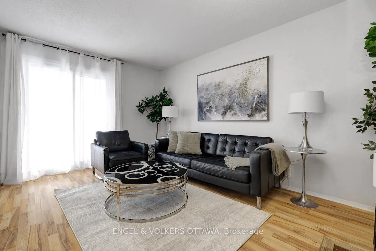 Photo 3 of Unit 116, 3445 Uplands Drive, Ottawa, Hunt Club — HOMEH
