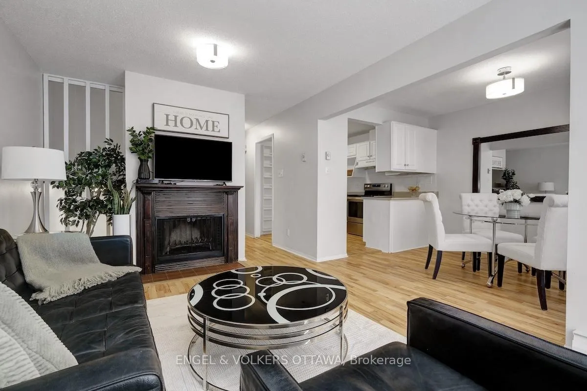 Photo 4 of Unit 116, 3445 Uplands Drive, Ottawa, Hunt Club — HOMEH