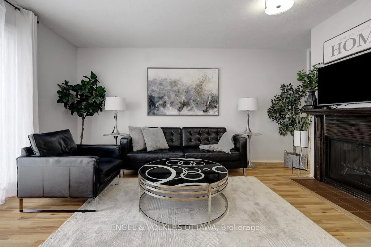 Photo 8 of Unit 116, 3445 Uplands Drive, Ottawa, Hunt Club — HOMEH