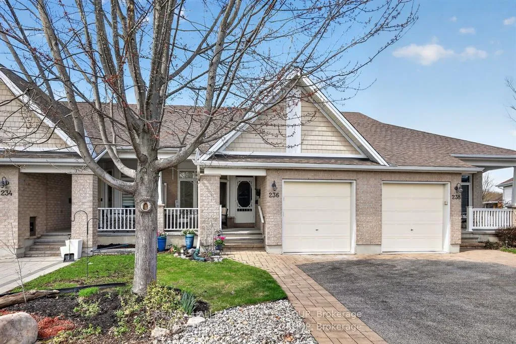 Front of 236 Bulrush Crescent