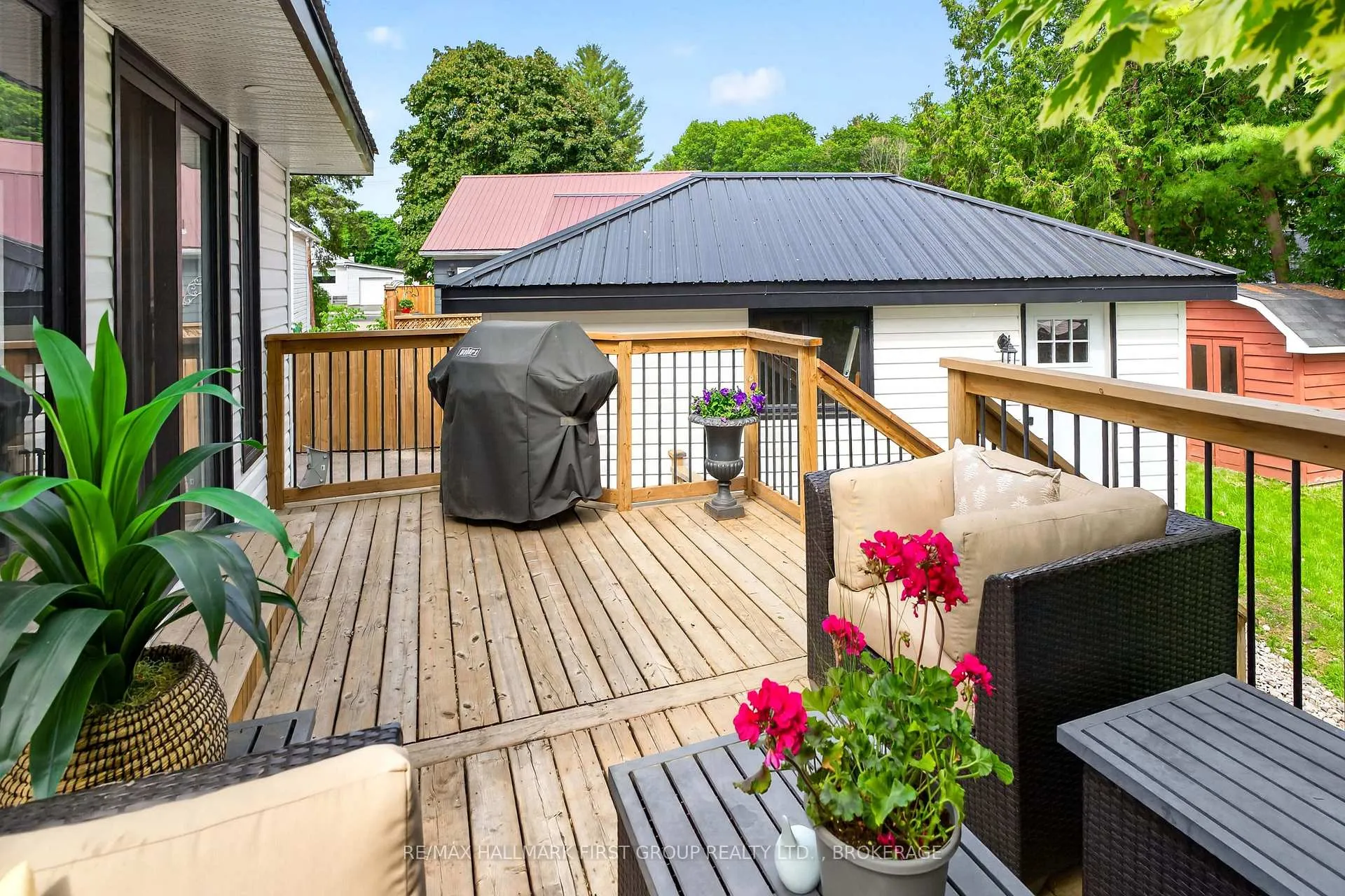 Photo 2 of 58 Wright Crescent, Brockville — HOMEH