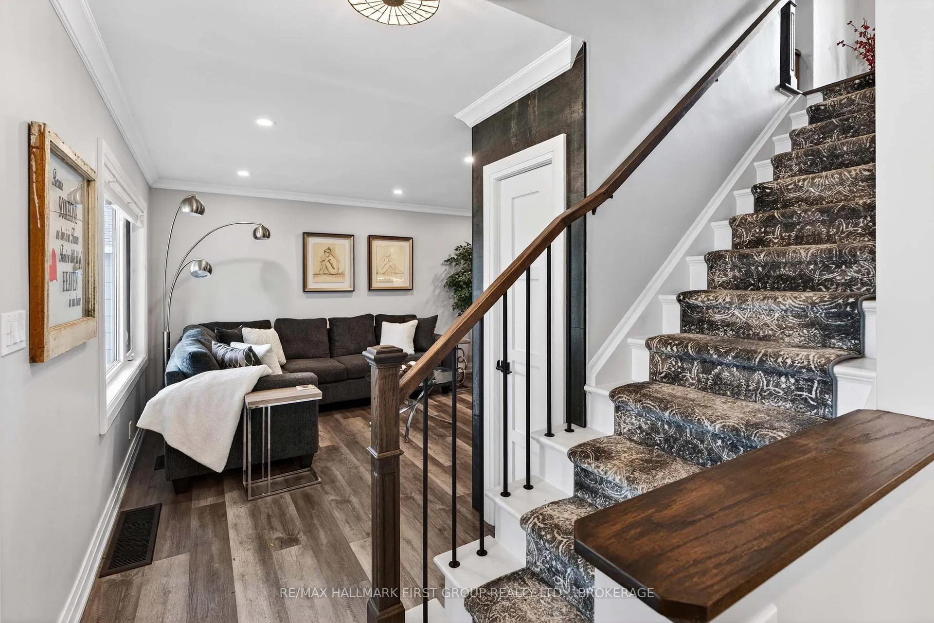 Photo 15 of 58 Wright Crescent, Brockville — HOMEH