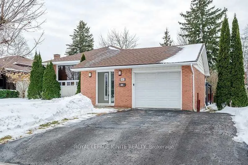 Photo of 947 Southlawn Drive