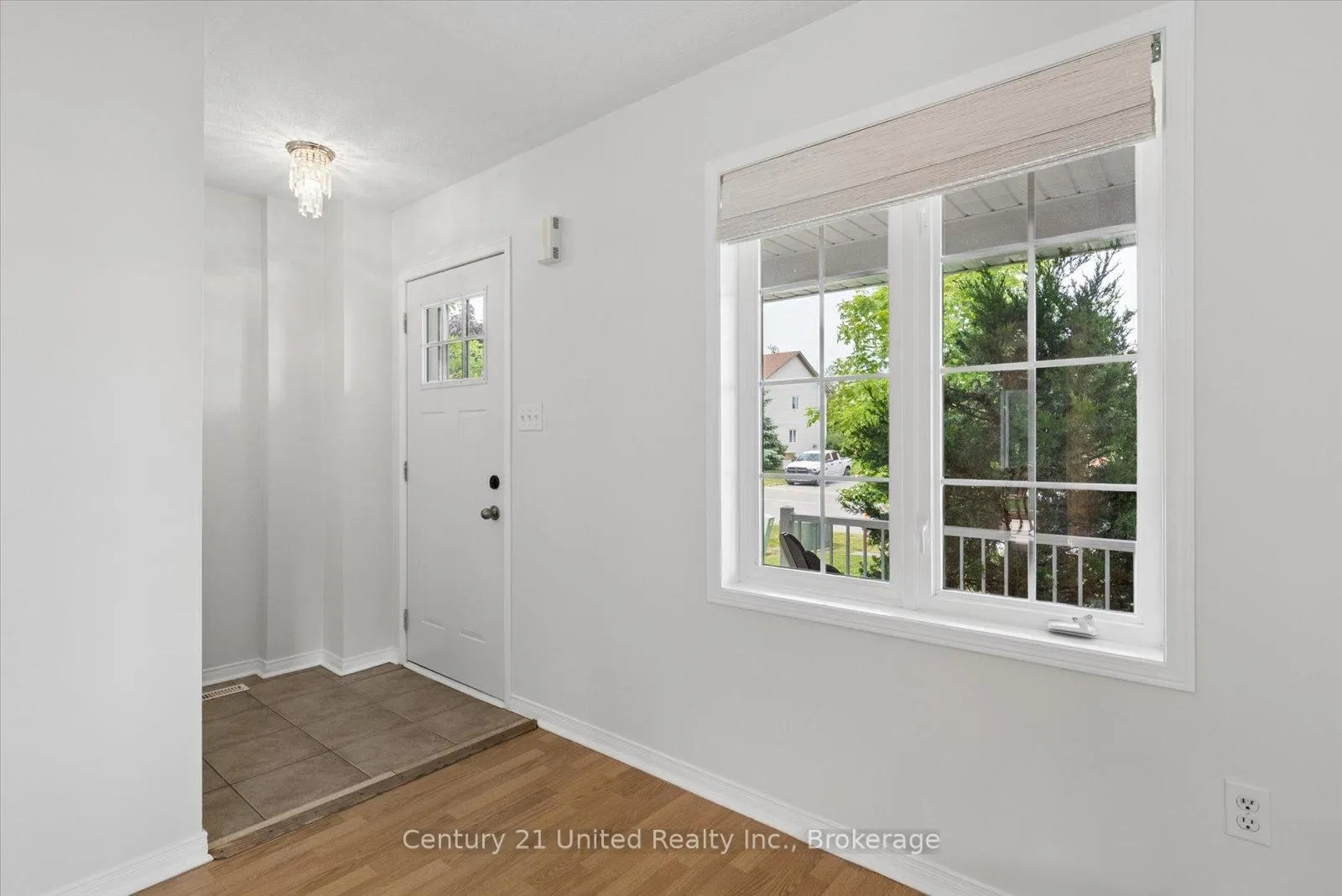 Photo 9 of 31 Mcguire Drive, Cavan Monaghan, Millbrook Village — HOMEH