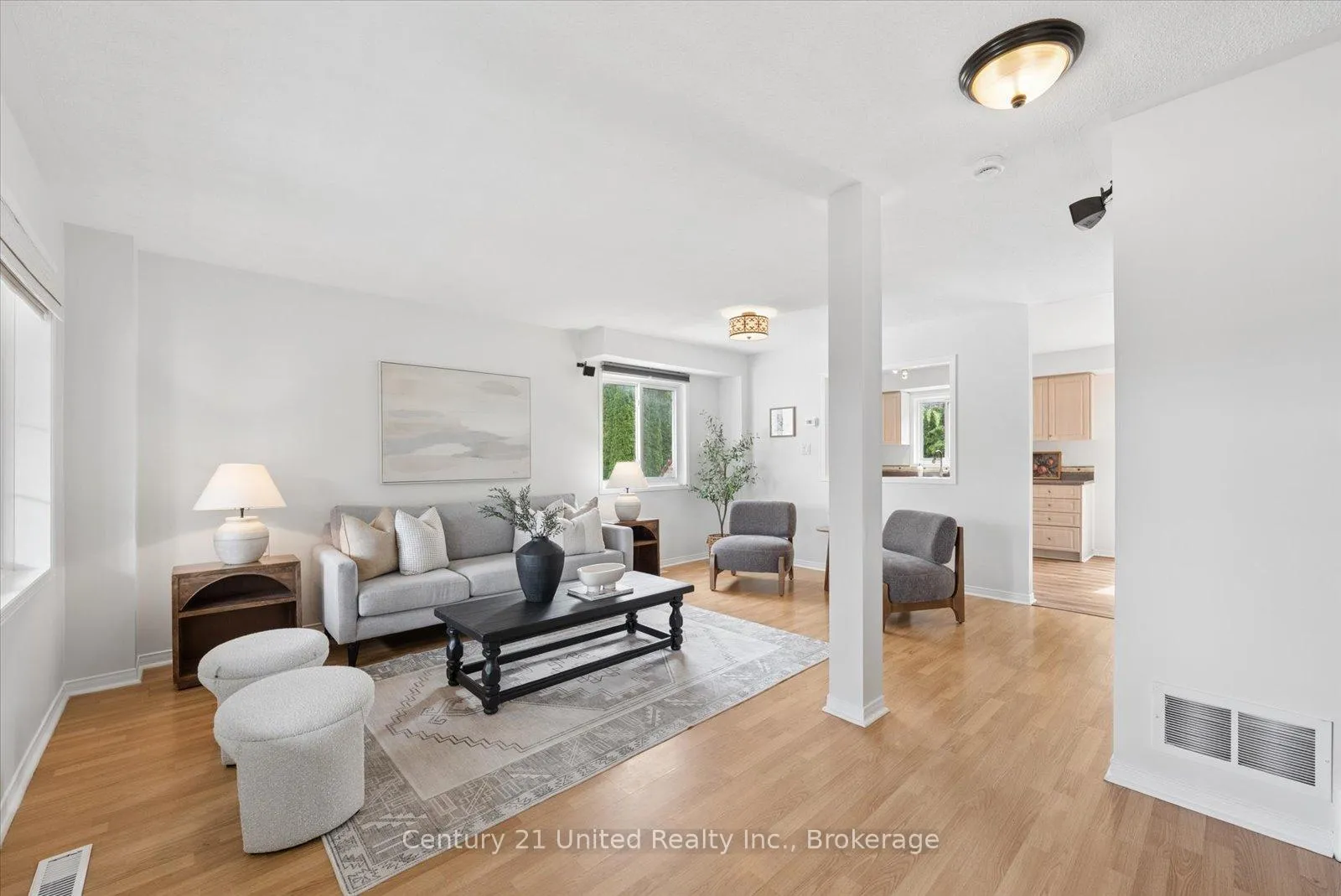 Photo 14 of 31 Mcguire Drive, Cavan Monaghan, Millbrook Village — HOMEH