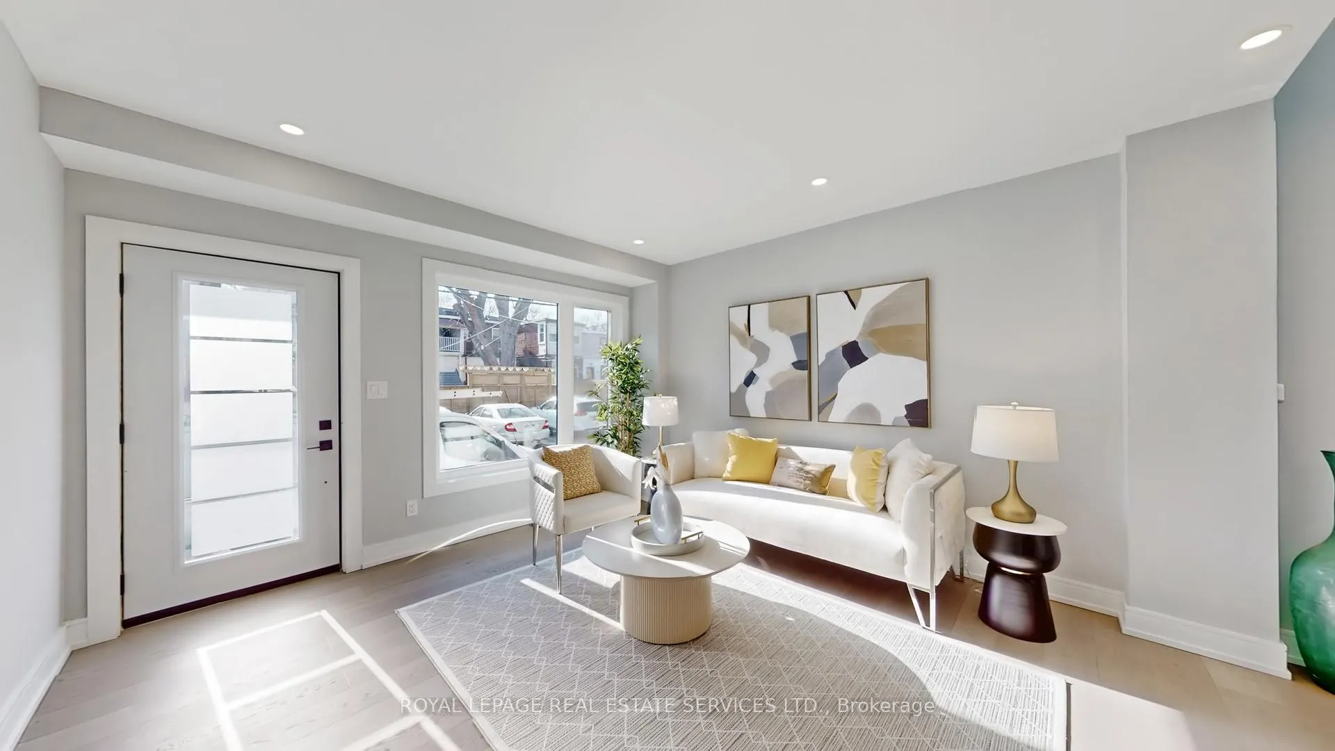 Photo 4 of 1073 Craven Road, Toronto, Greenwood-Coxwell — HOMEH