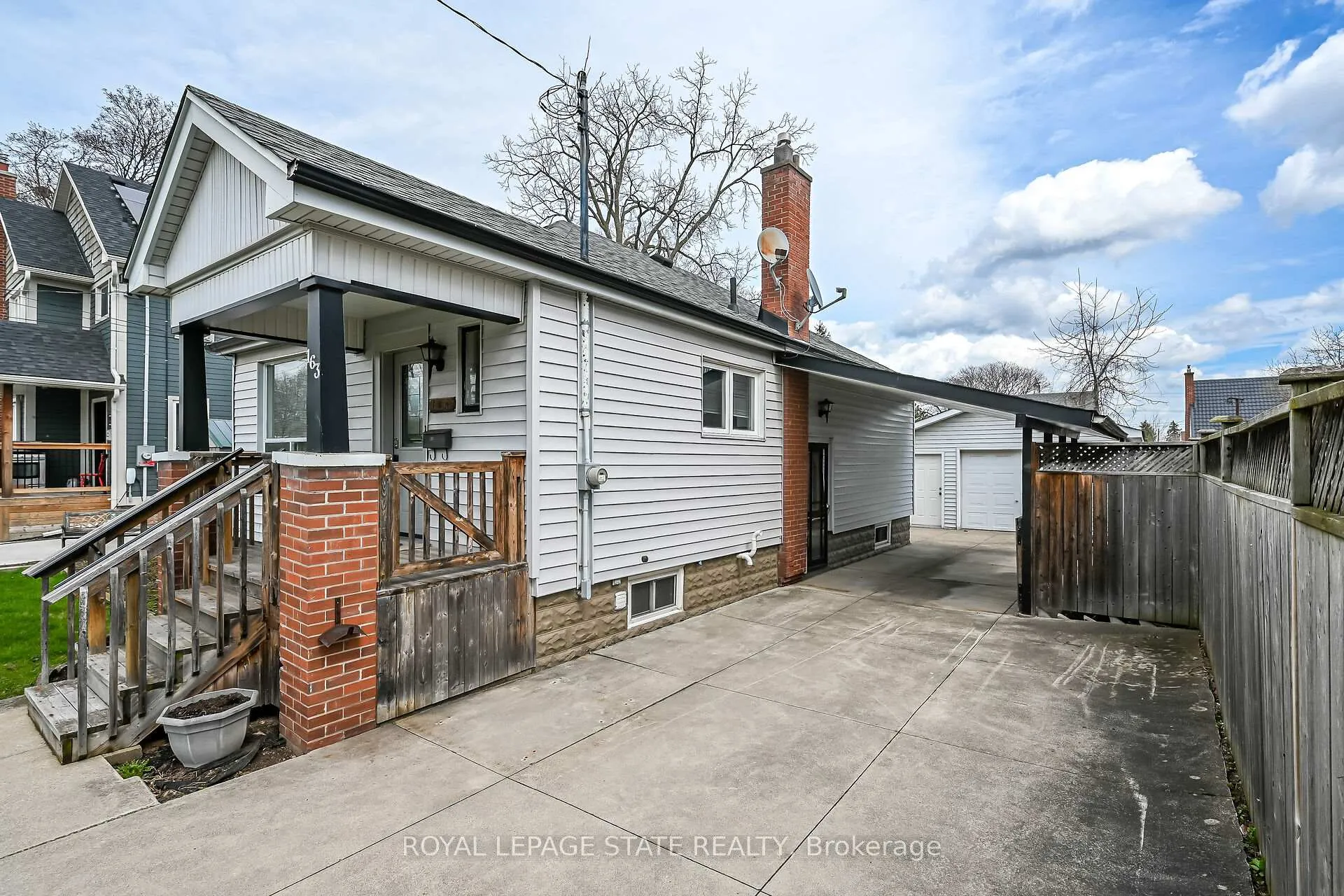 Photo 5 of 163 Rosedale Avenue, Hamilton, Rosedale — HOMEH
