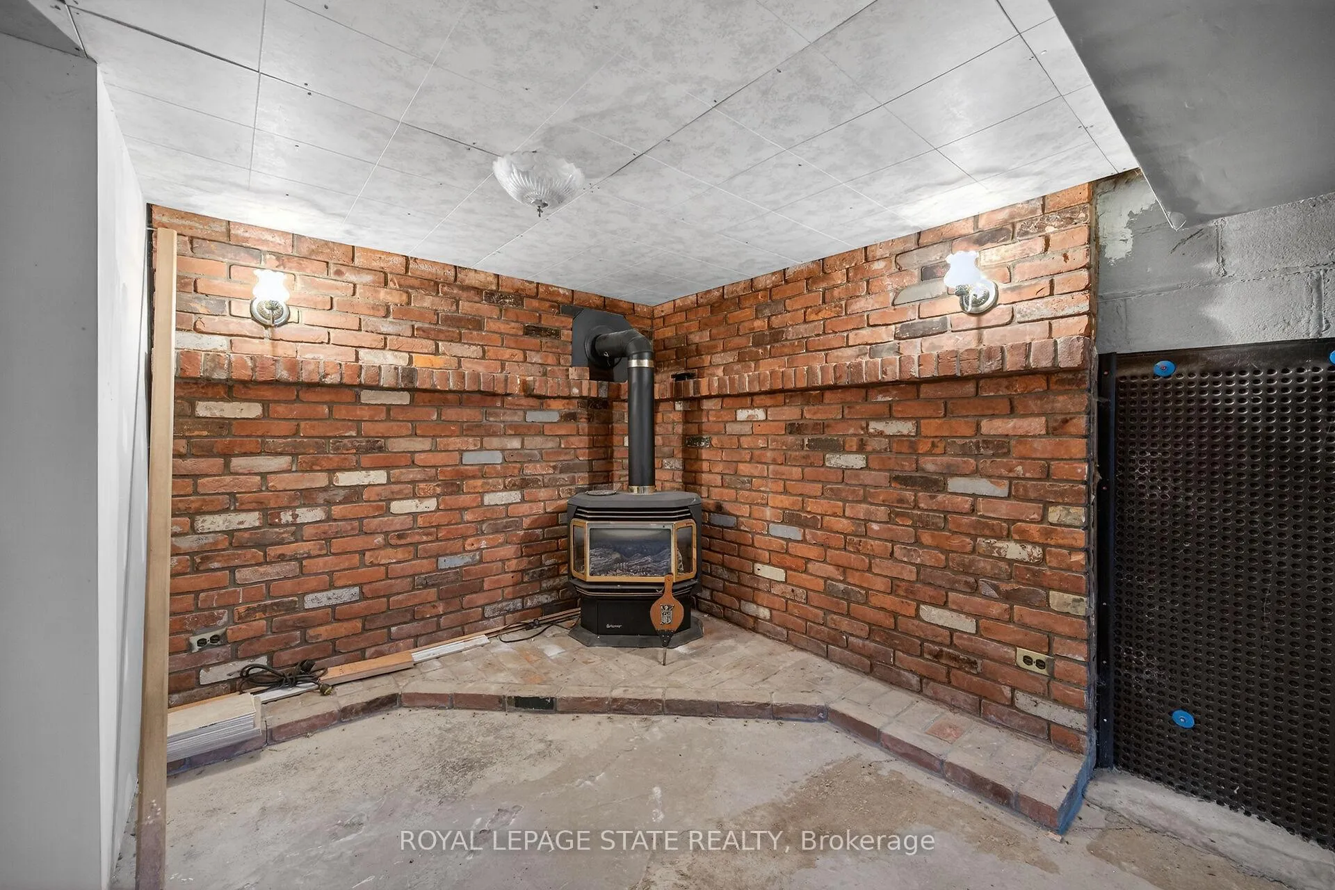 Photo 27 of 163 Rosedale Avenue, Hamilton, Rosedale — HOMEH