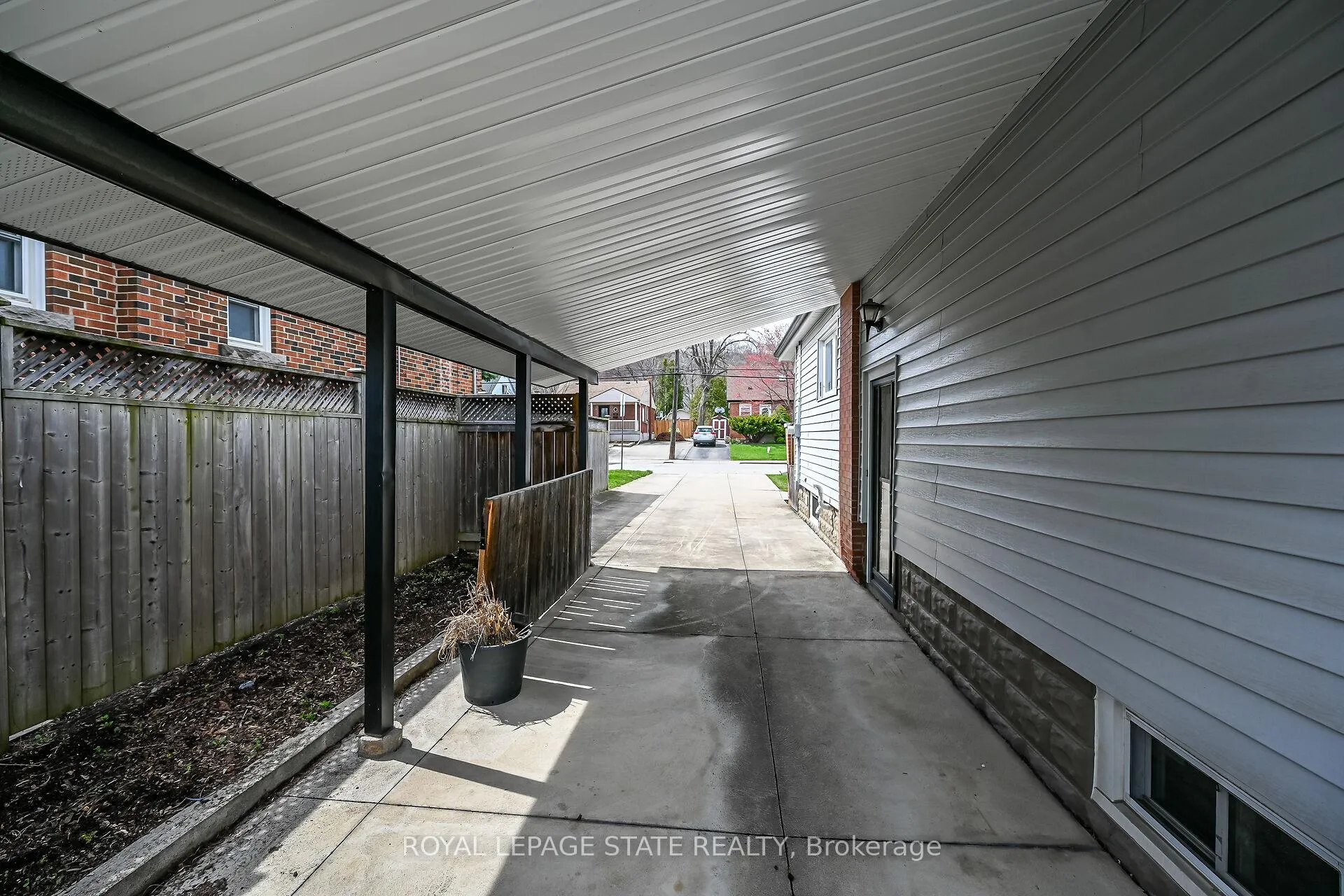 Photo 37 of 163 Rosedale Avenue, Hamilton, Rosedale — HOMEH
