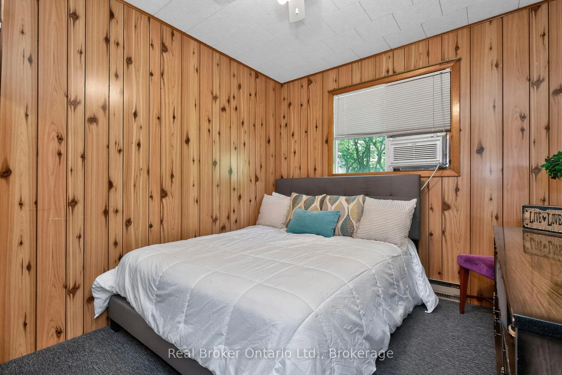 Photo 14 of 24 Poplar Drive, Tiny, Rural Tiny — HOMEH