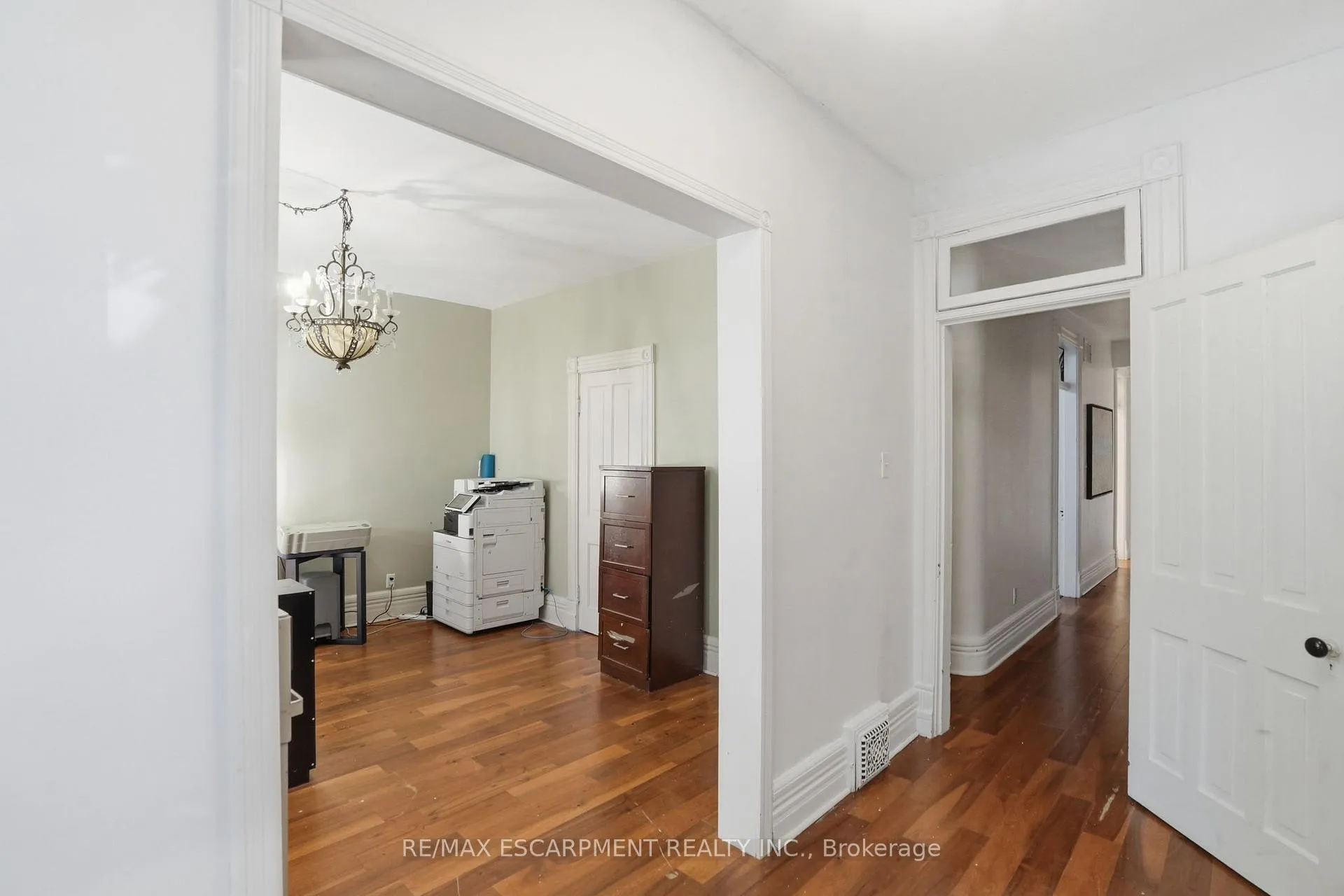 Photo 27 of 101 Victoria Avenue S, Hamilton, Stinson — HOMEH