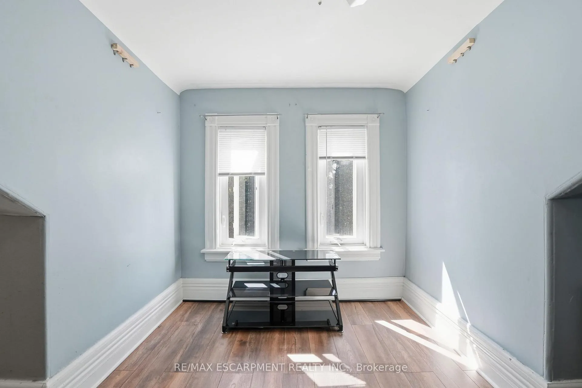 Photo 38 of 101 Victoria Avenue S, Hamilton, Stinson — HOMEH