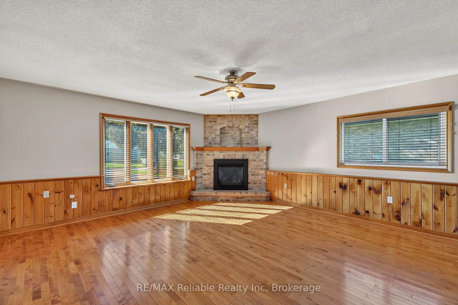 Photo 15 of 76 William Street, Huron East, Egmondville — HOMEH