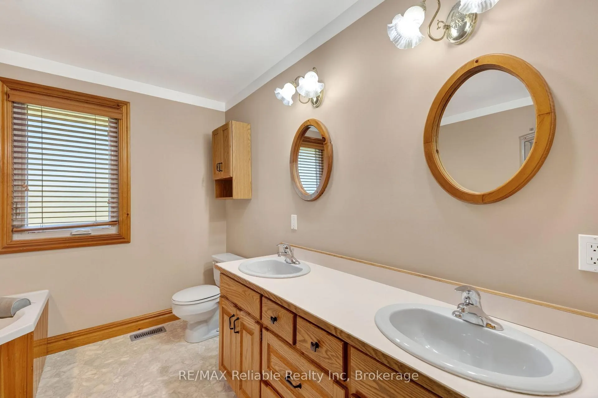 Photo 21 of 76 William Street, Huron East, Egmondville — HOMEH