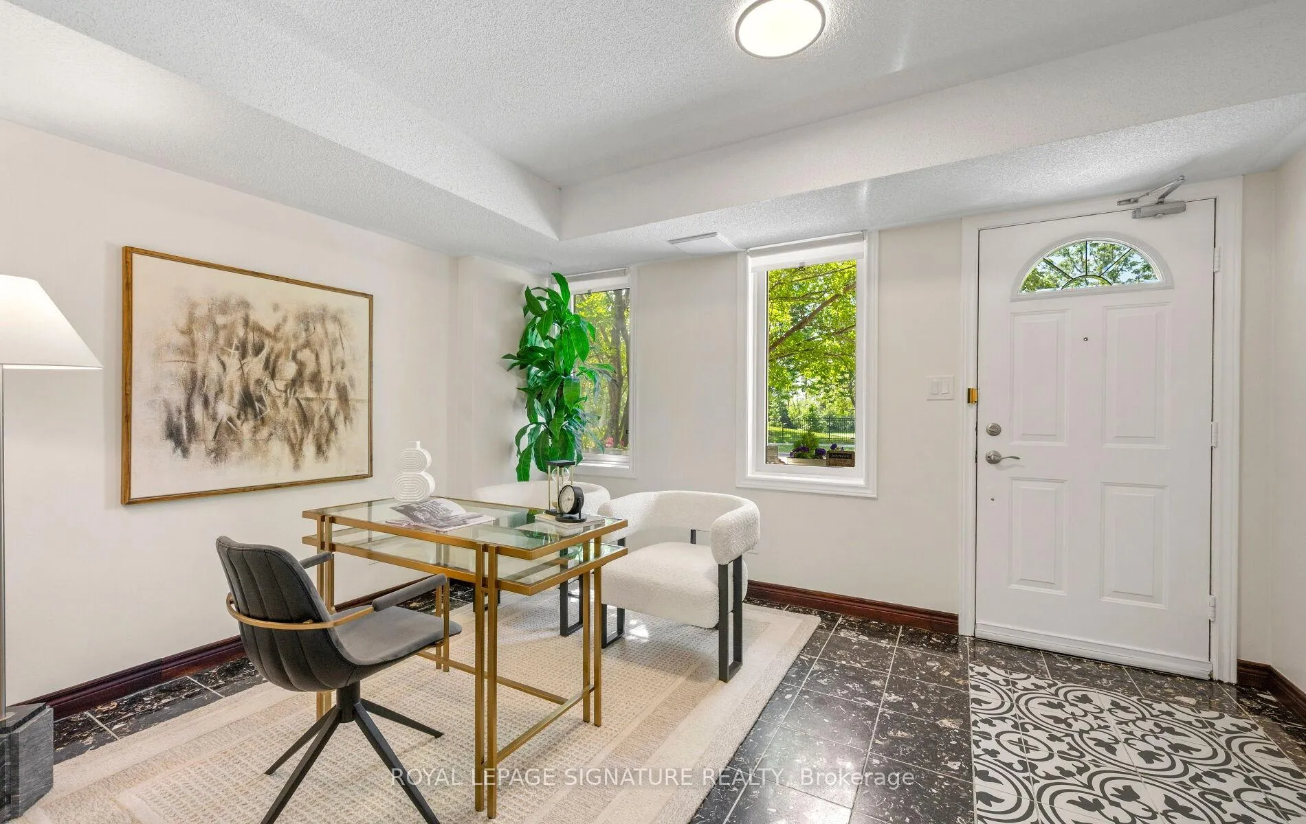 Photo 2 of 370 South Park Road, Markham, Commerce Valley — HOMEH