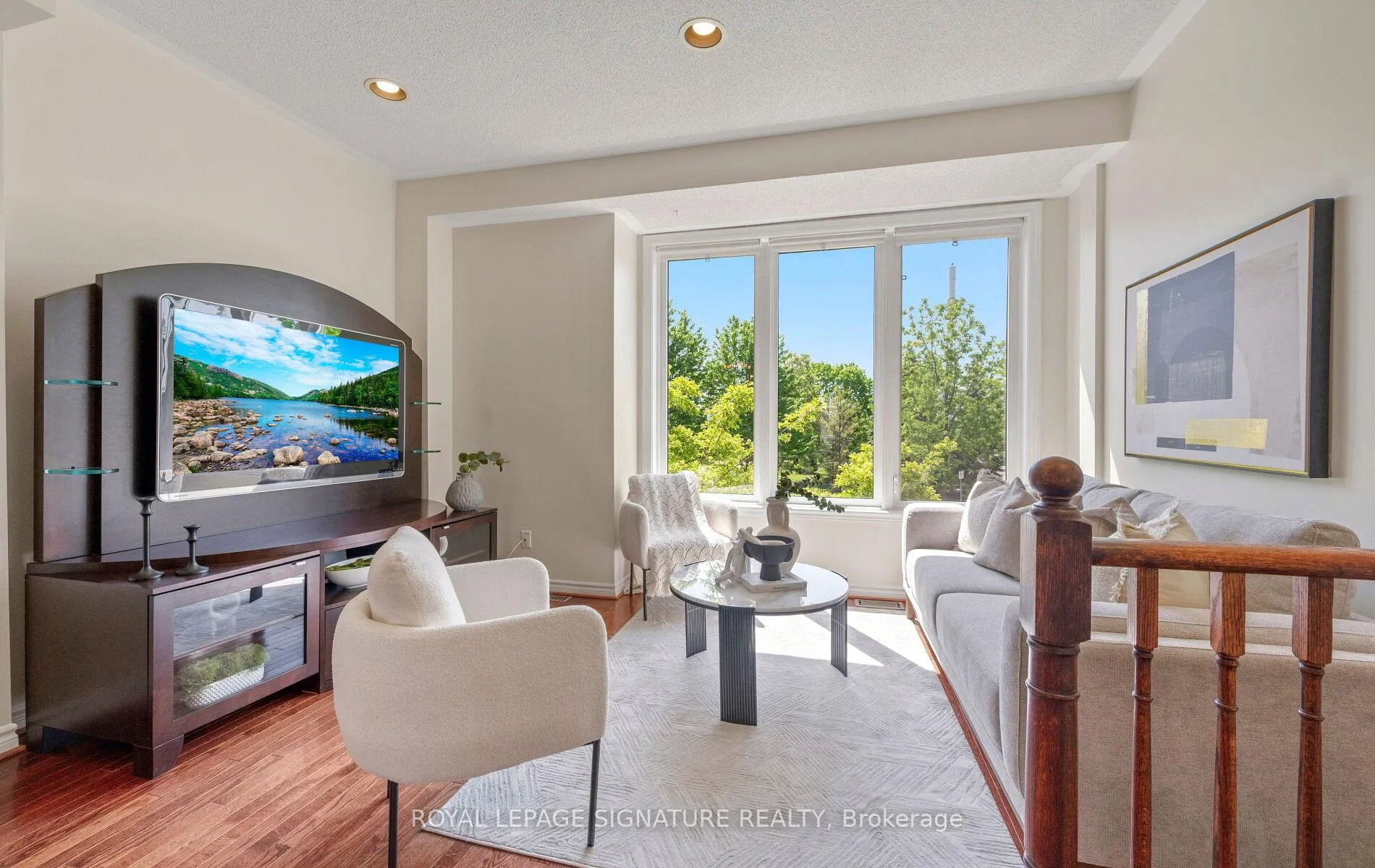 Photo 6 of 370 South Park Road, Markham, Commerce Valley — HOMEH
