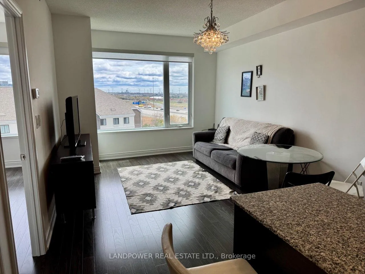 Photo 4 of Unit 605, 325 South Park Road, Markham, Commerce Valley — HOMEH