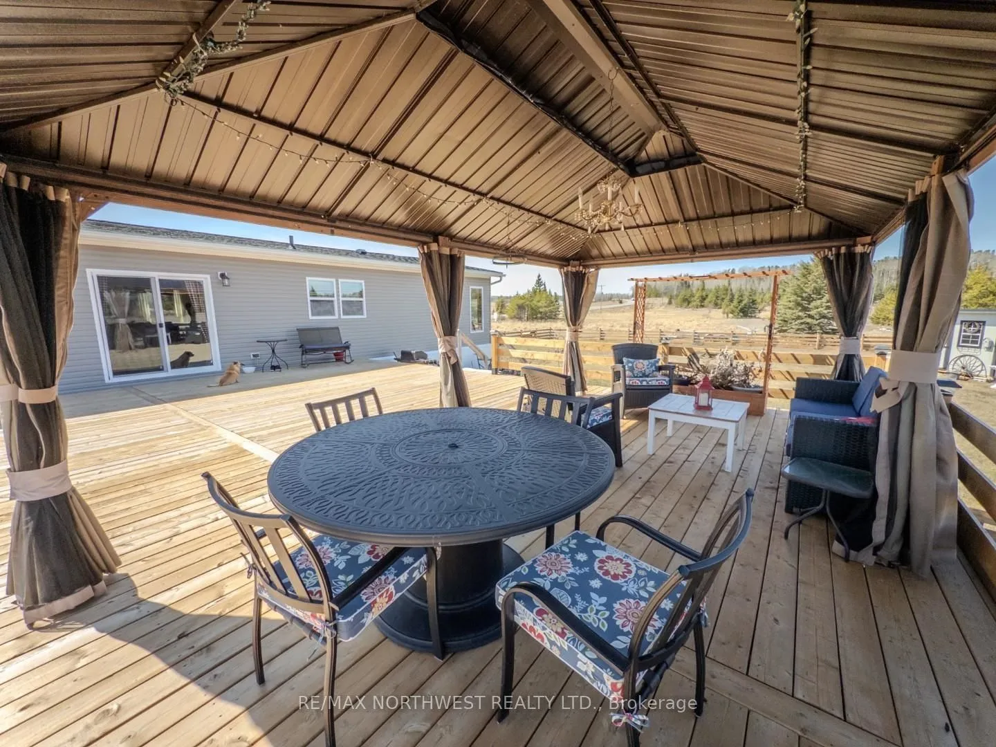 Photo 37 of 2766 Highway 596, Kenora Remote Area, Minaki-Winnepeg River — HOMEH