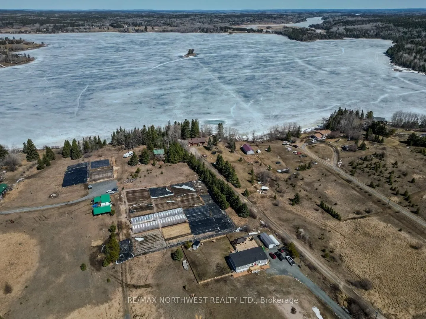 Photo 45 of 2766 Highway 596, Kenora Remote Area, Minaki-Winnepeg River — HOMEH