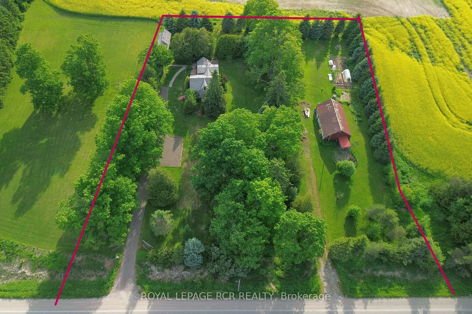 Photo 4 of 475532 County Road 11, Amaranth, Rural Amaranth — HOMEH