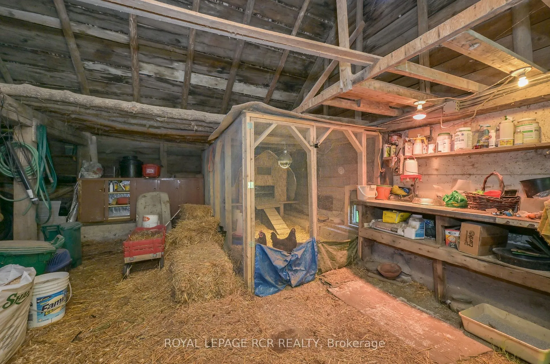 Photo 24 of 475532 County Road 11, Amaranth, Rural Amaranth — HOMEH