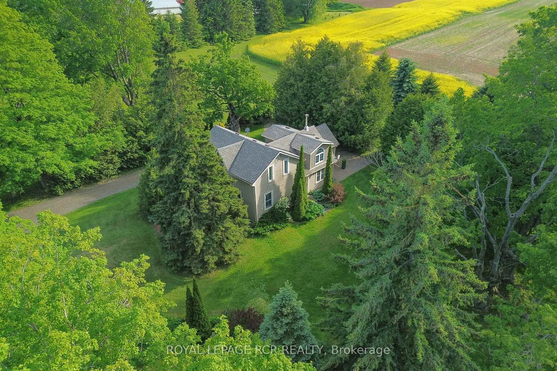 Photo 25 of 475532 County Road 11, Amaranth, Rural Amaranth — HOMEH