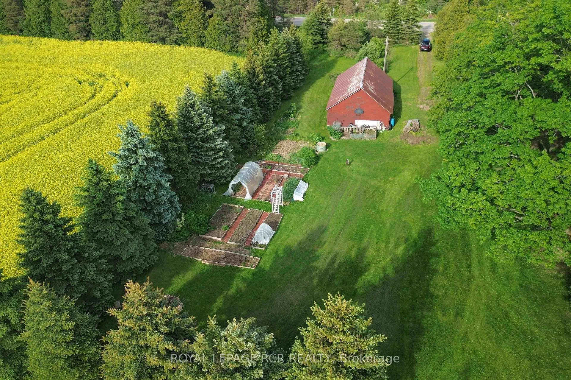 Photo 28 of 475532 County Road 11, Amaranth, Rural Amaranth — HOMEH