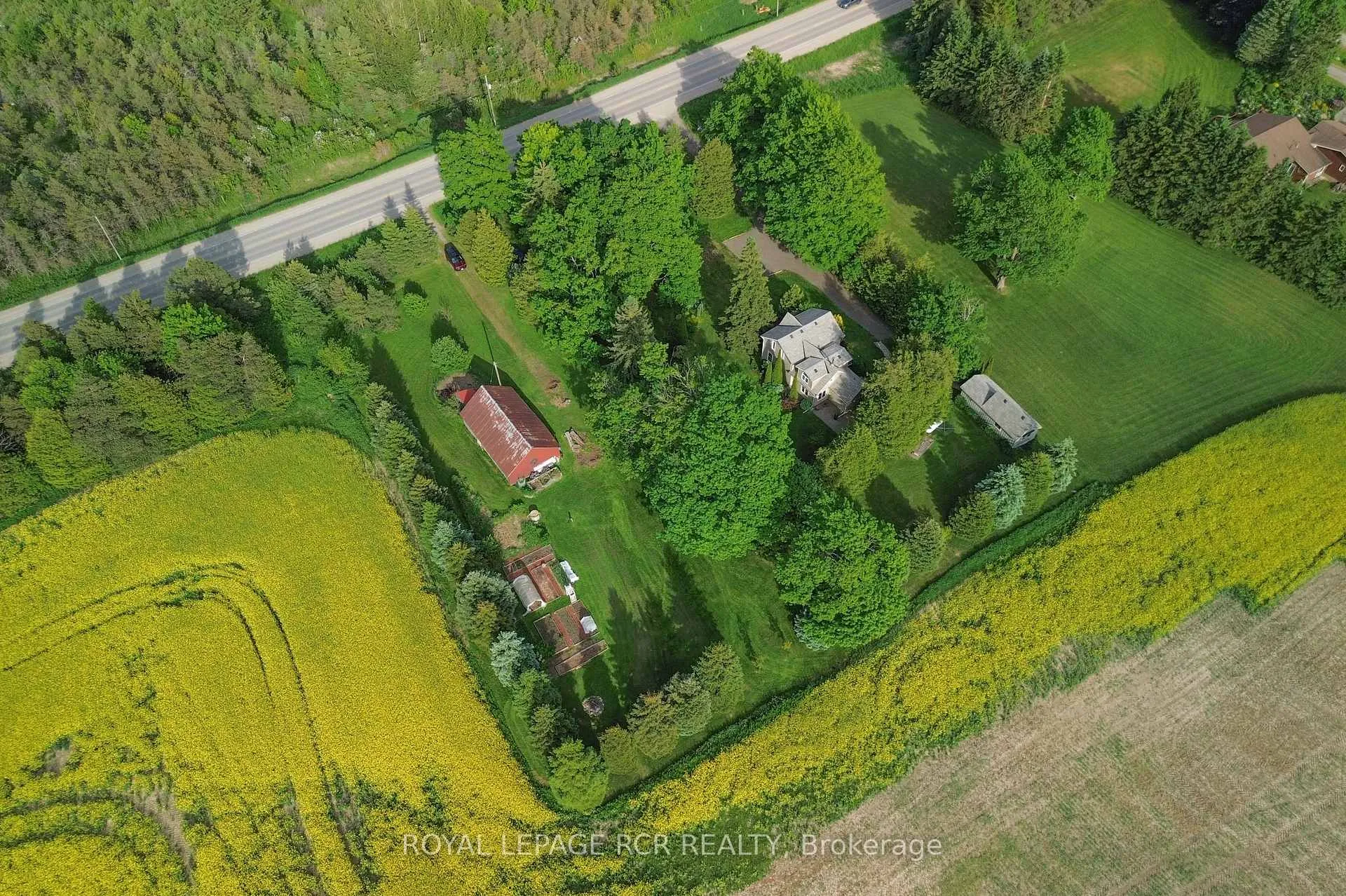 Photo 30 of 475532 County Road 11, Amaranth, Rural Amaranth — HOMEH