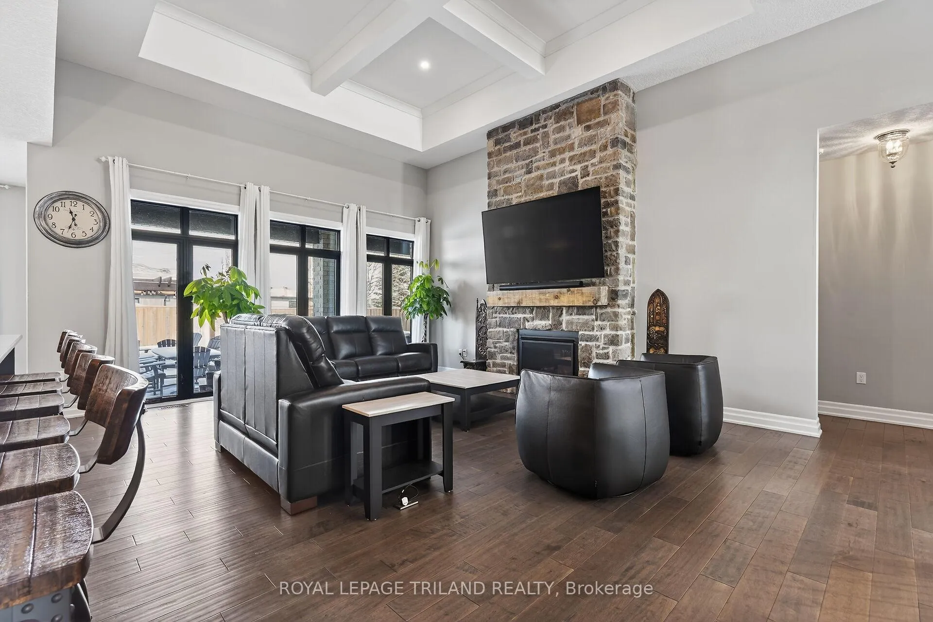 Photo 7 of Unit 218, 9861 Glendon Drive, Middlesex Centre, Komoka — HOMEH