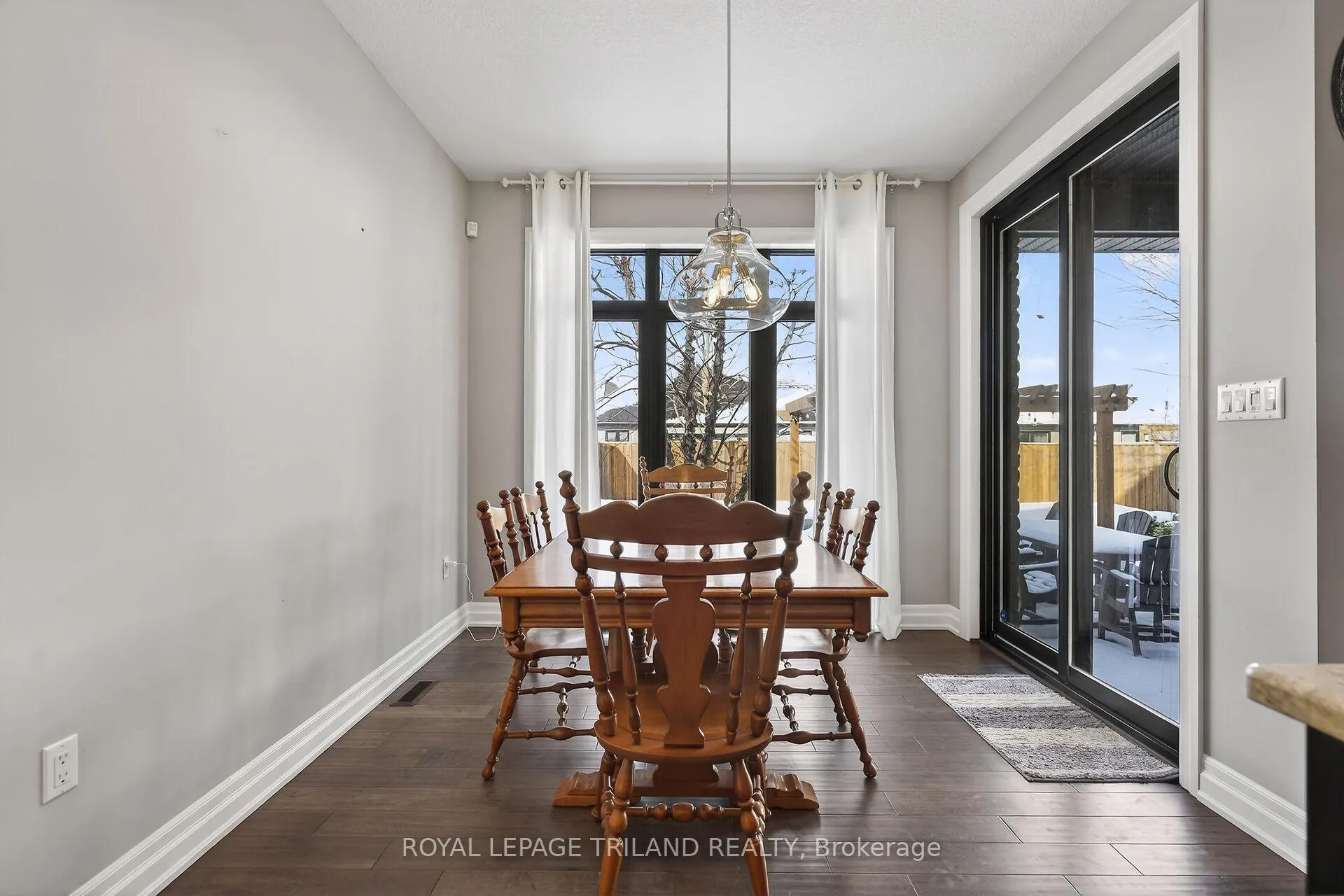 Photo 17 of Unit 218, 9861 Glendon Drive, Middlesex Centre, Komoka — HOMEH