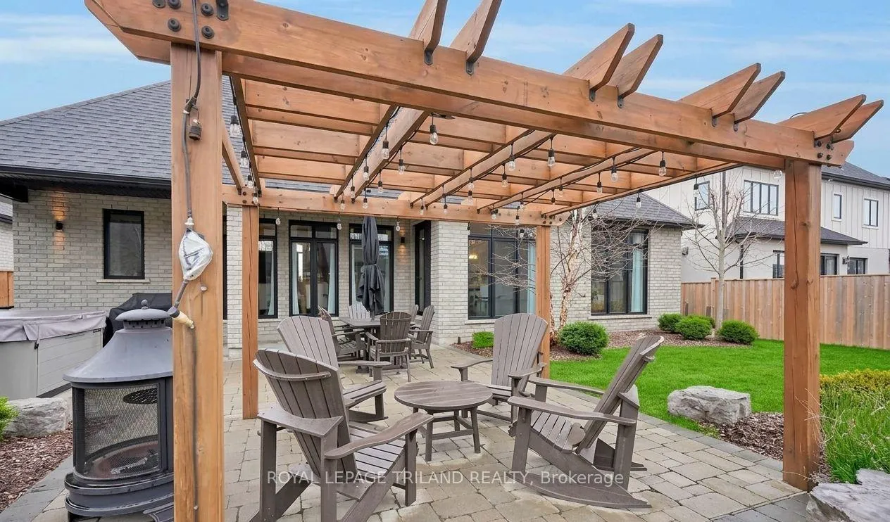 Photo 40 of Unit 218, 9861 Glendon Drive, Middlesex Centre, Komoka — HOMEH