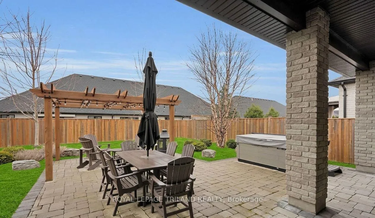 Photo 42 of Unit 218, 9861 Glendon Drive, Middlesex Centre, Komoka — HOMEH