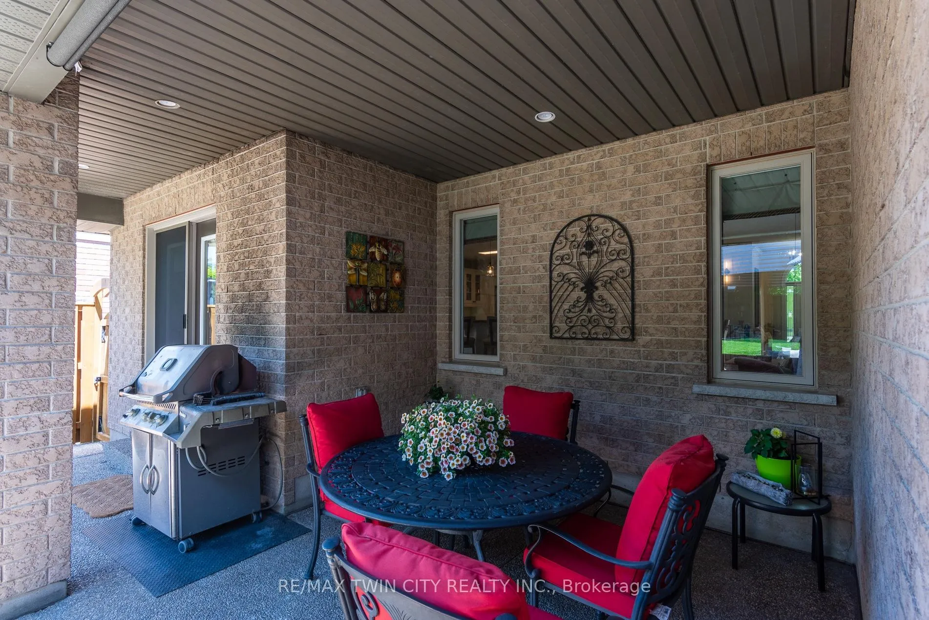 Photo 7 of 294 Fallowfield Drive, Kitchener — HOMEH