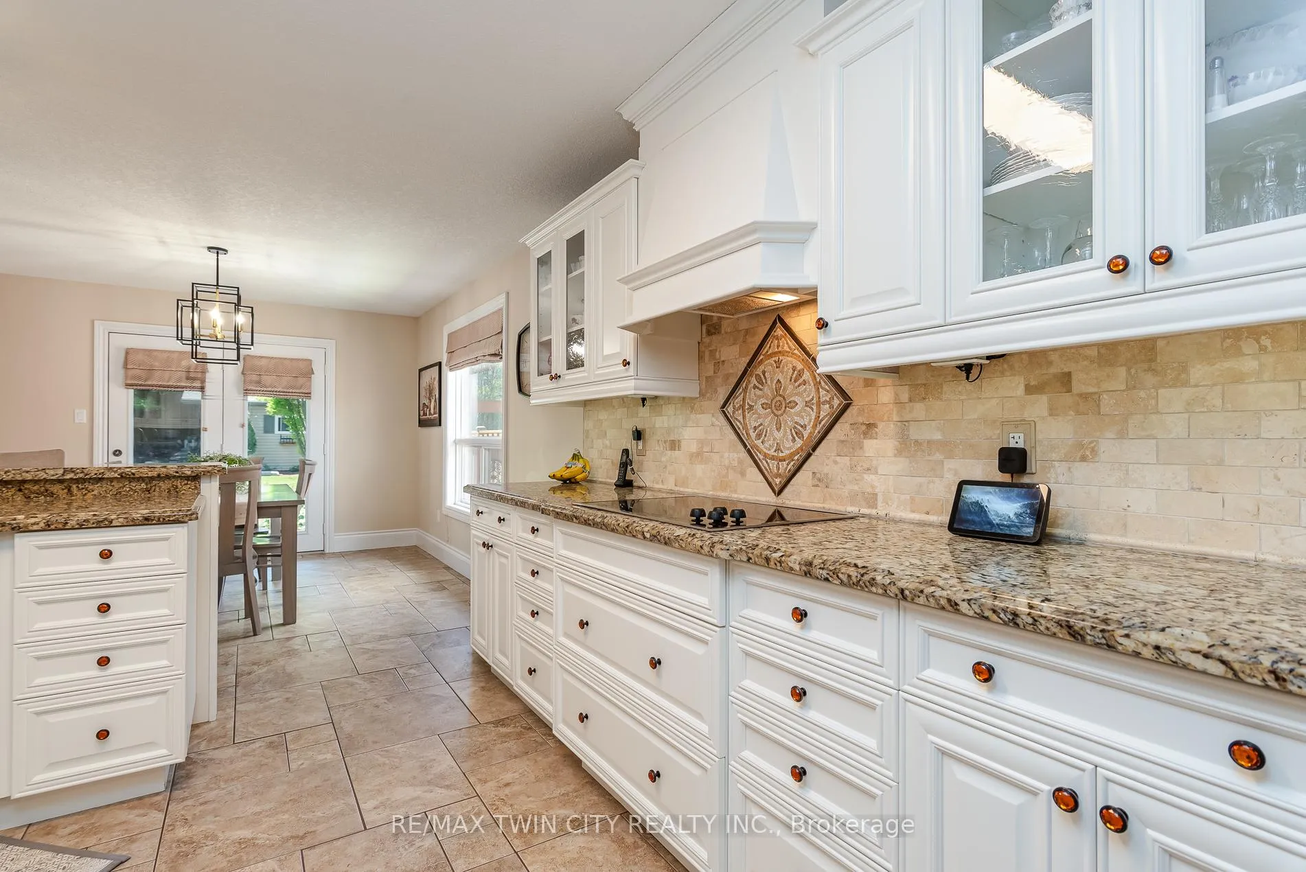 Photo 27 of 294 Fallowfield Drive, Kitchener — HOMEH