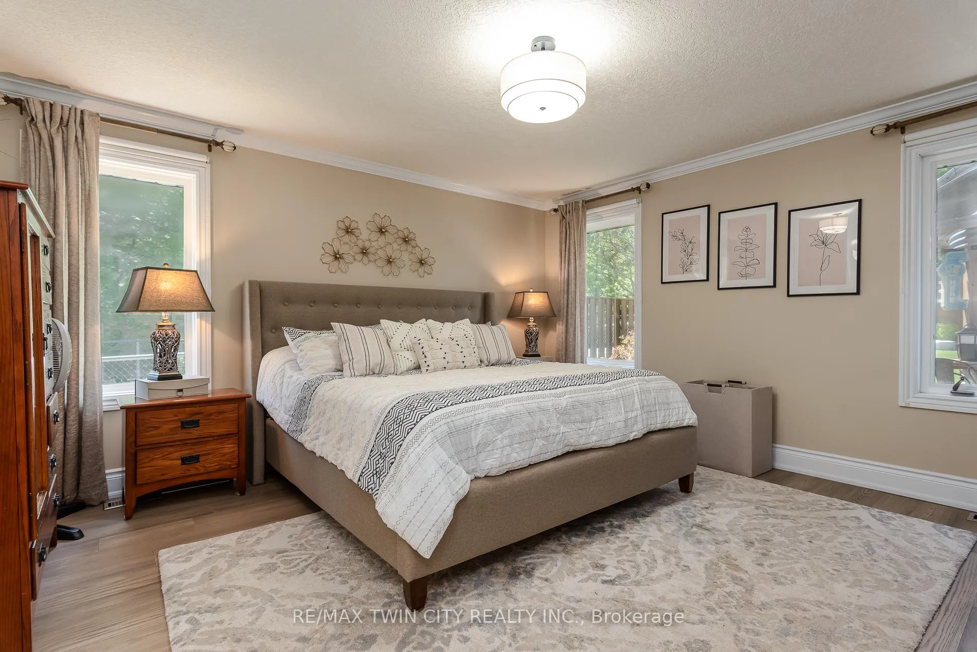 Photo 32 of 294 Fallowfield Drive, Kitchener — HOMEH