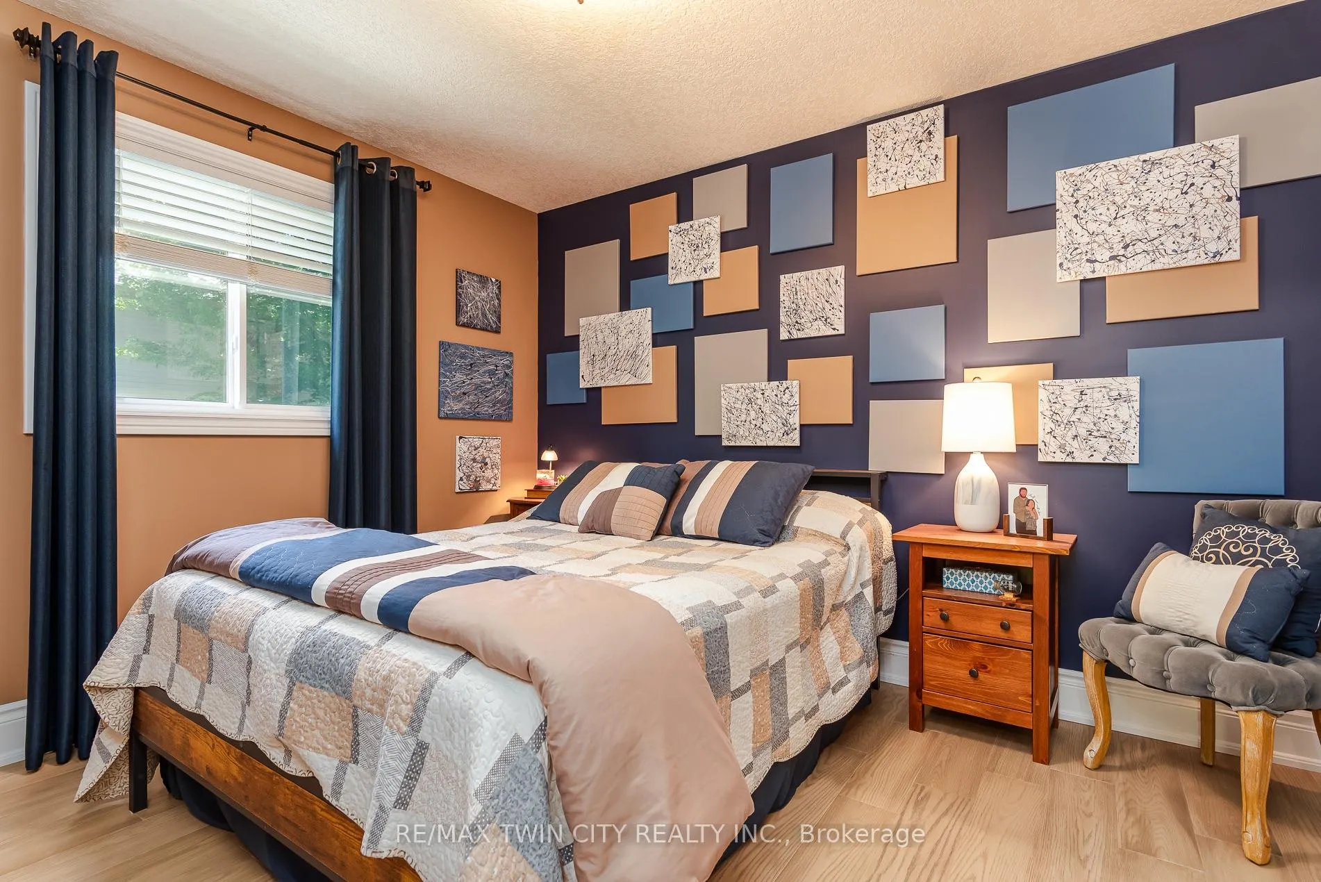 Photo 37 of 294 Fallowfield Drive, Kitchener — HOMEH