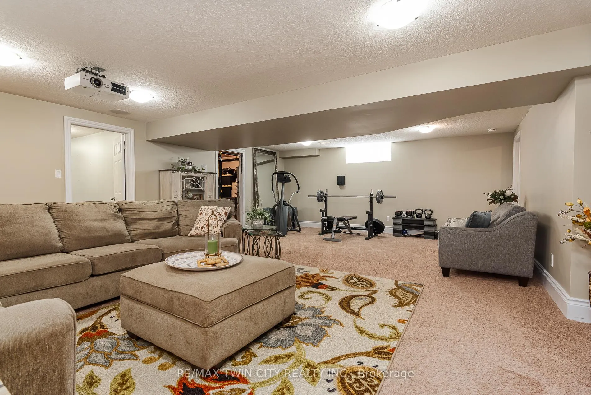 Photo 44 of 294 Fallowfield Drive, Kitchener — HOMEH