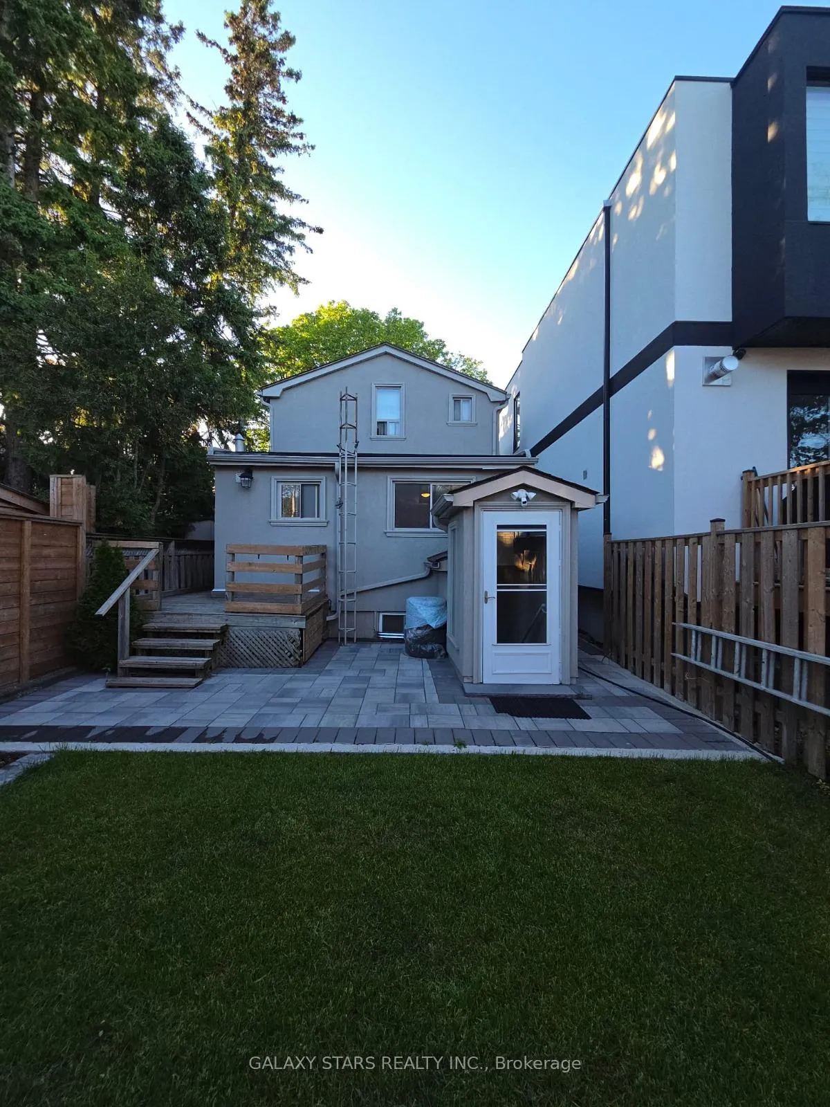 Photo 11 of Unit Main, 39 Dunkirk Road, Toronto, Danforth Village-East York — HOMEH