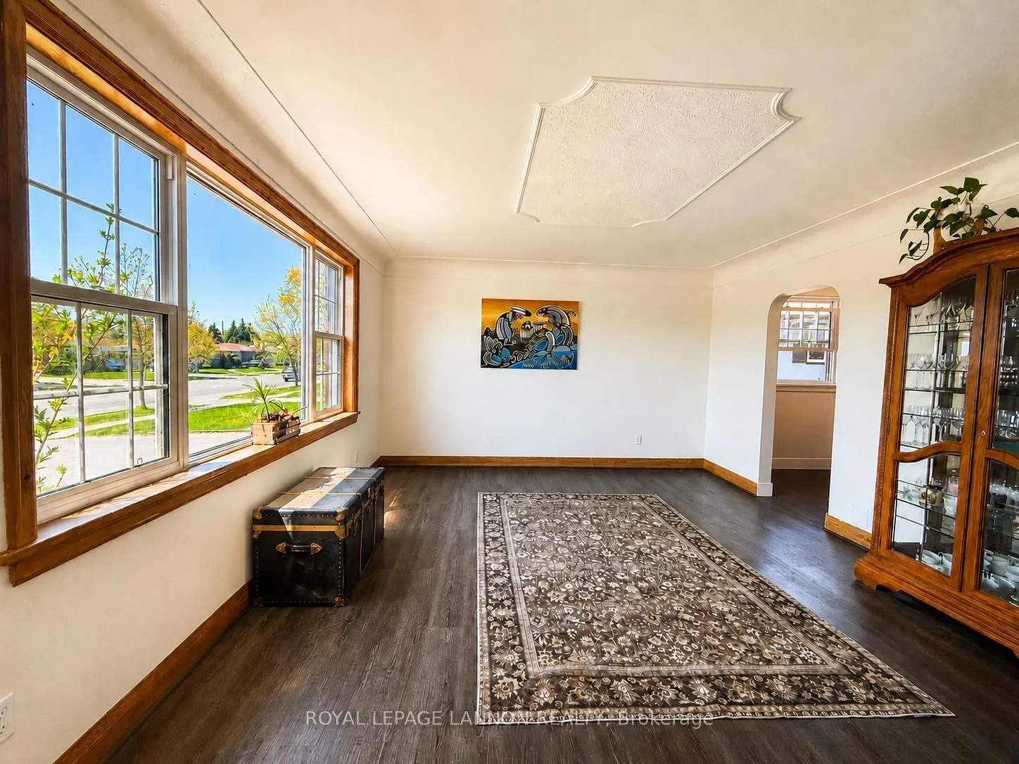 Photo 8 of 2101 Victoria Avenue E, Thunder Bay, Edgewater Park — HOMEH