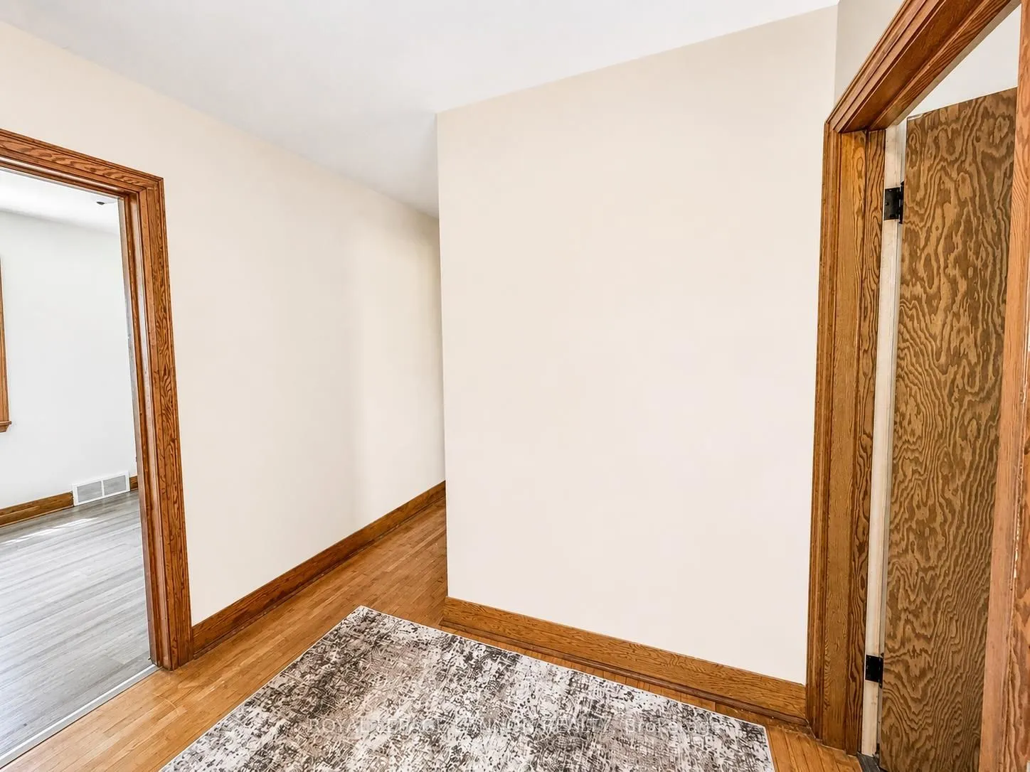 Photo 23 of 2101 Victoria Avenue E, Thunder Bay, Edgewater Park — HOMEH