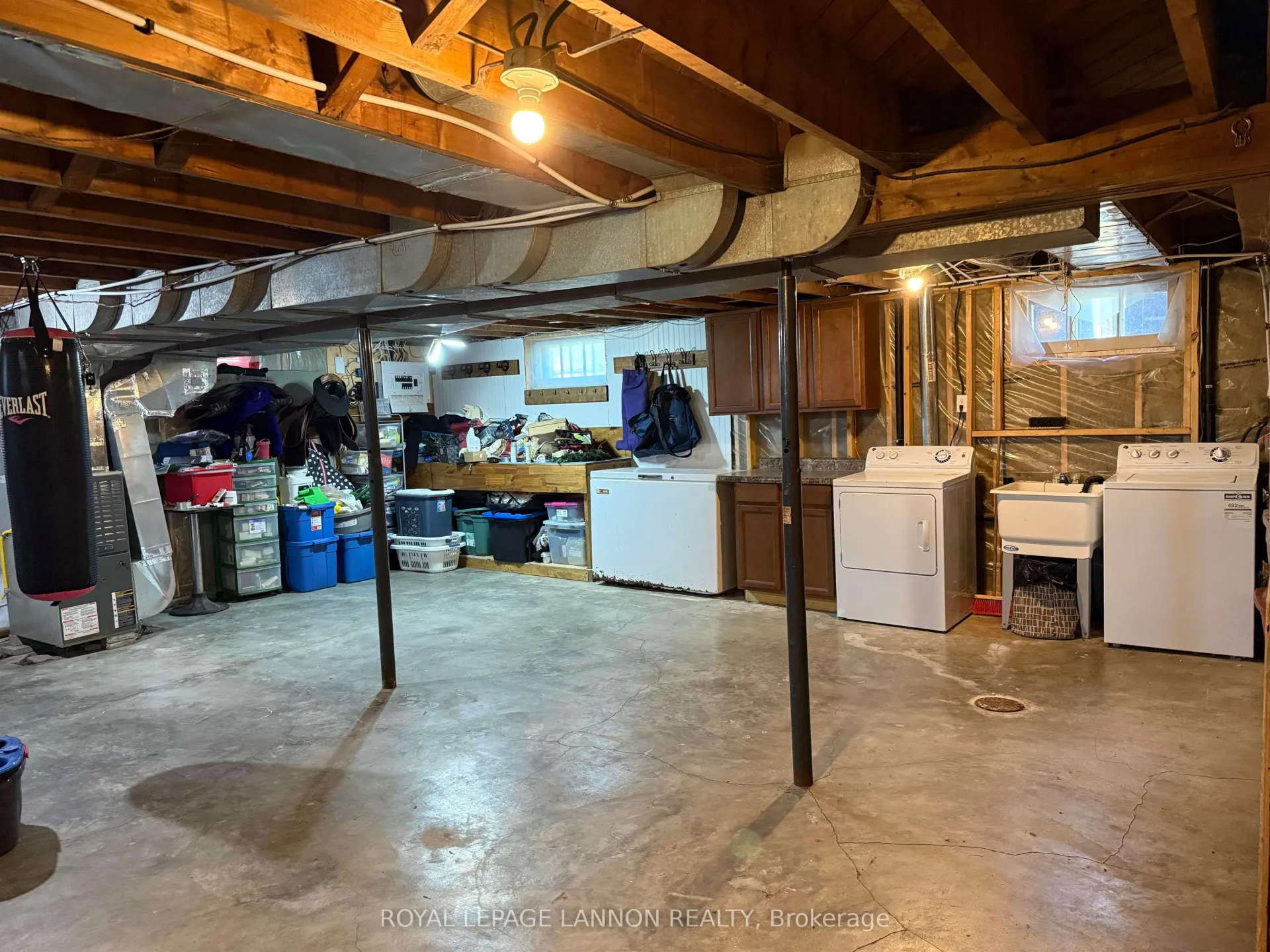 Photo 34 of 2101 Victoria Avenue E, Thunder Bay, Edgewater Park — HOMEH