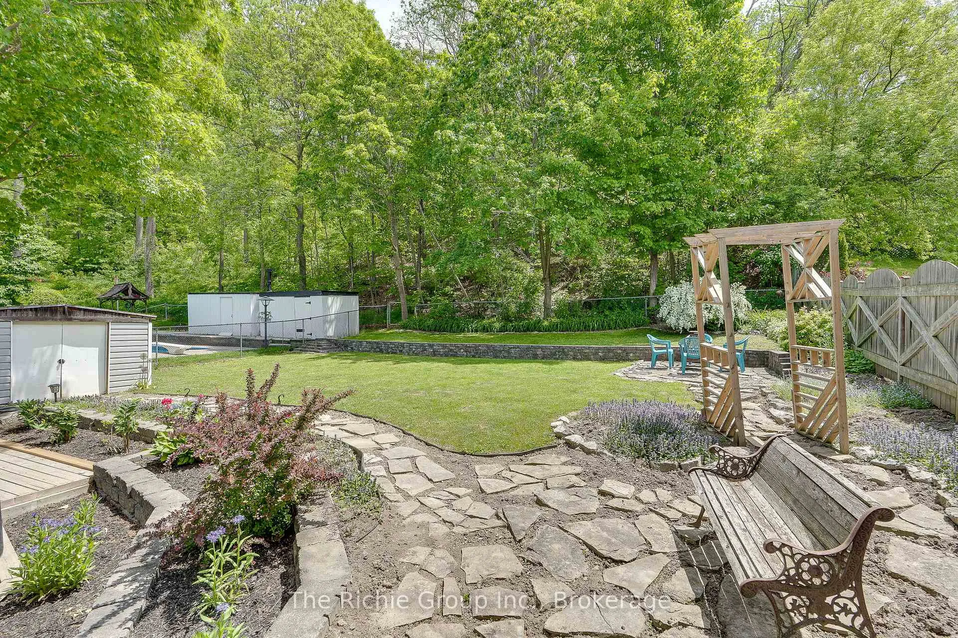 Photo 29 of 108 Hemlock Street, Caledon, Bolton East — HOMEH