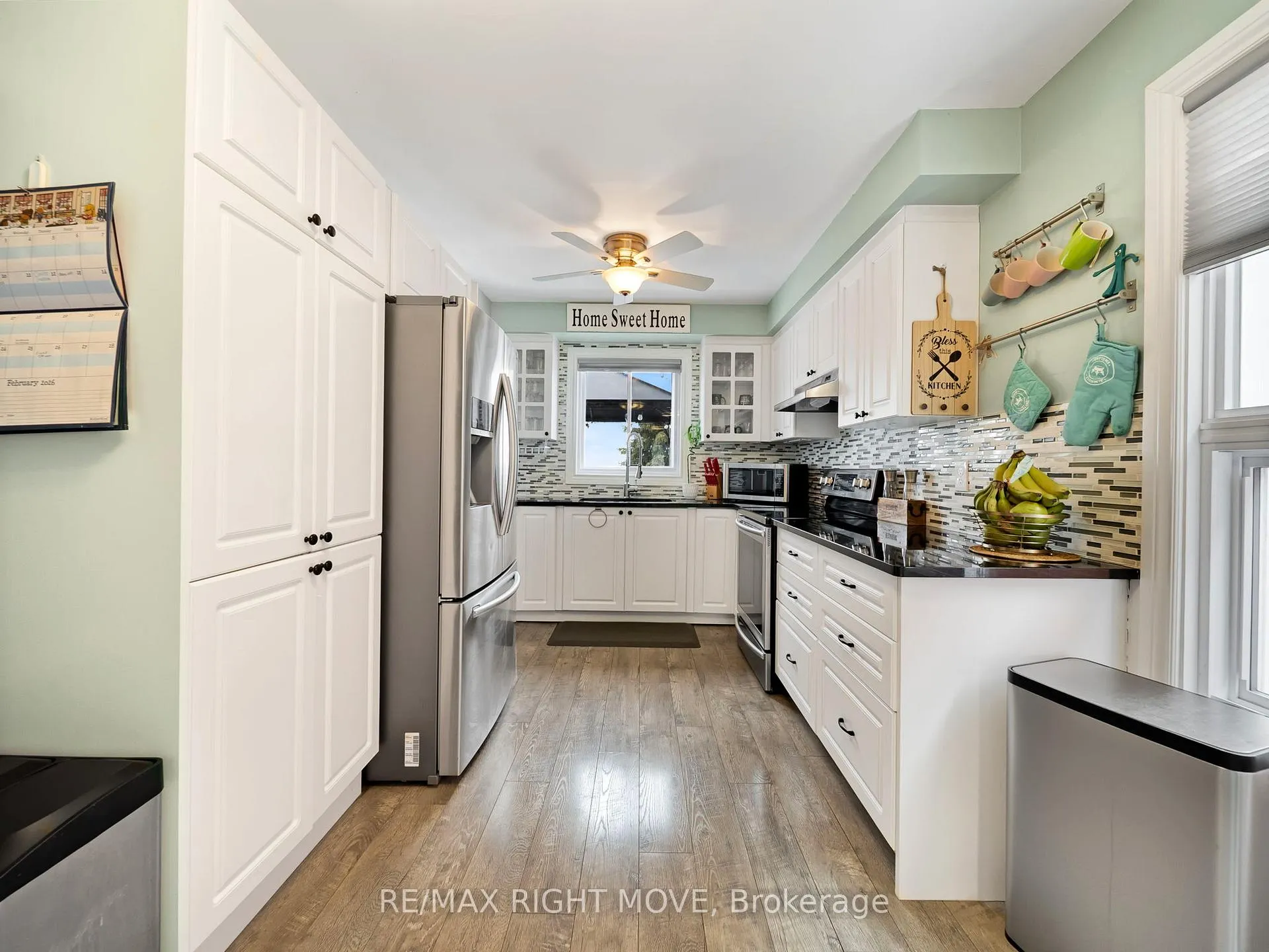 Photo 9 of 42 Sundew Drive, Barrie, Holly — HOMEH