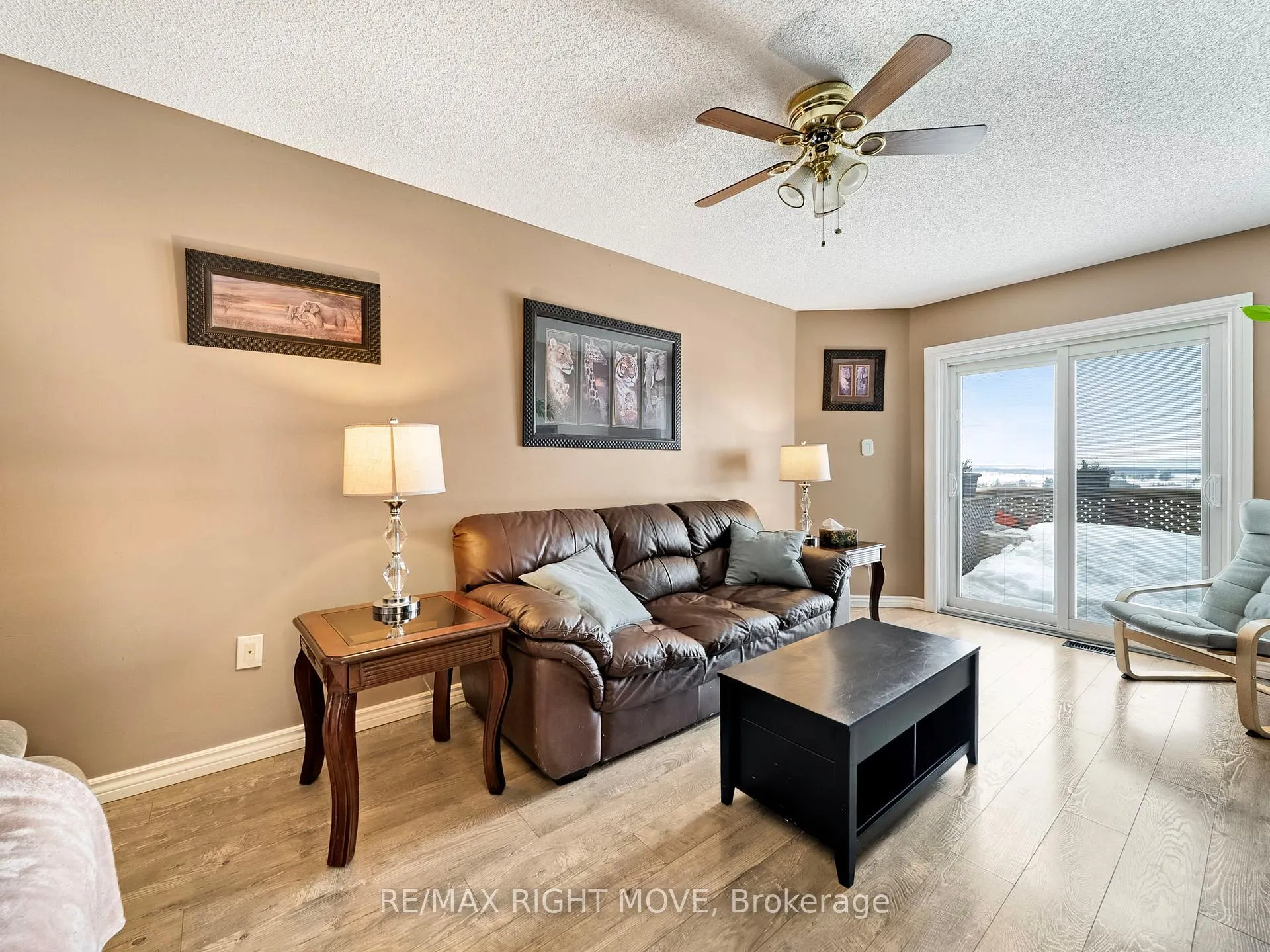 Photo 15 of 42 Sundew Drive, Barrie, Holly — HOMEH