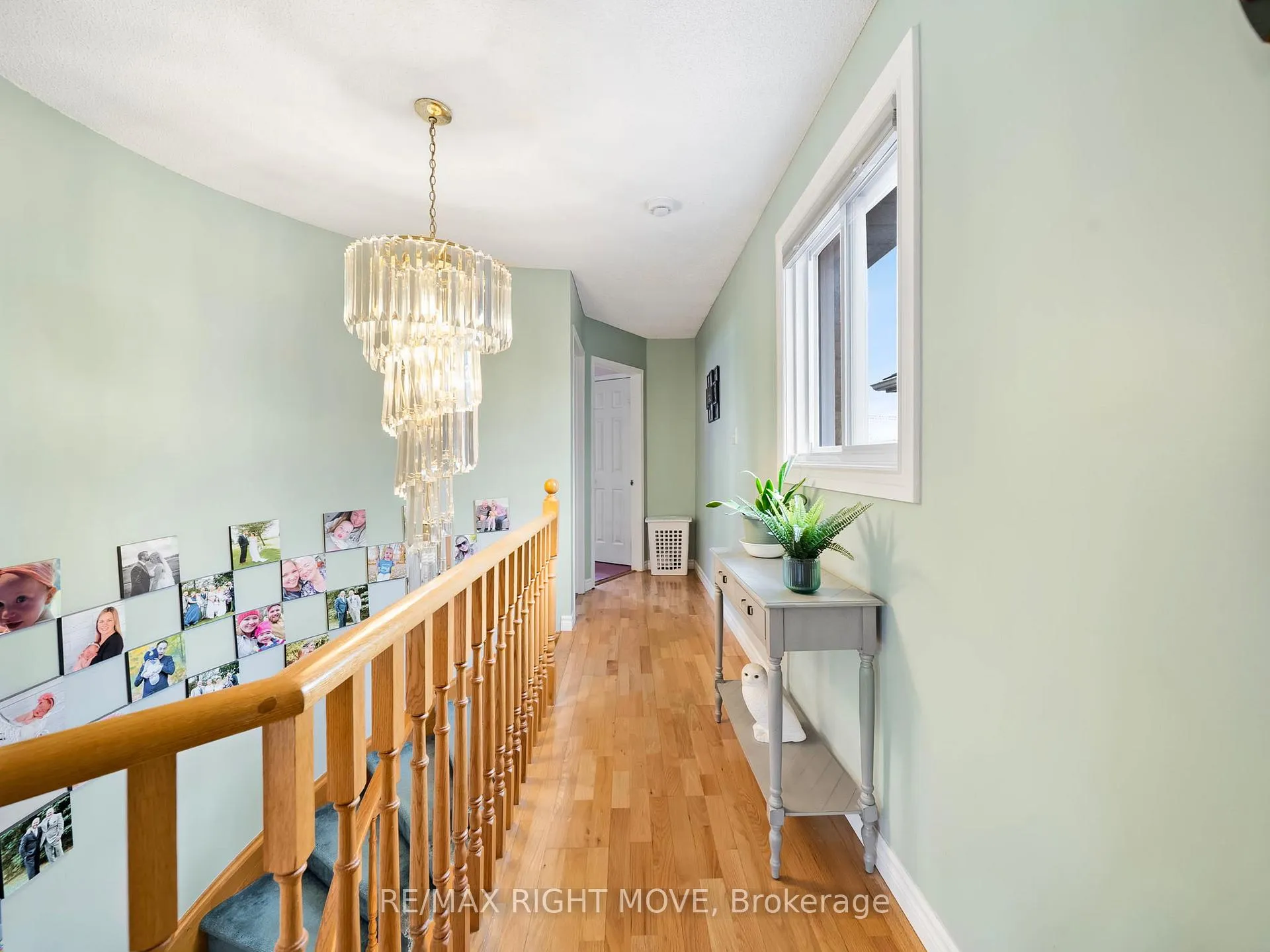 Photo 25 of 42 Sundew Drive, Barrie, Holly — HOMEH